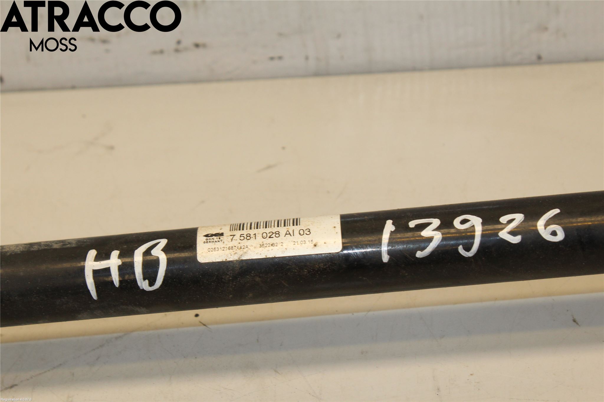 BMW 5 F10/F11/F18 09-17 Drivaxel Bak Höger