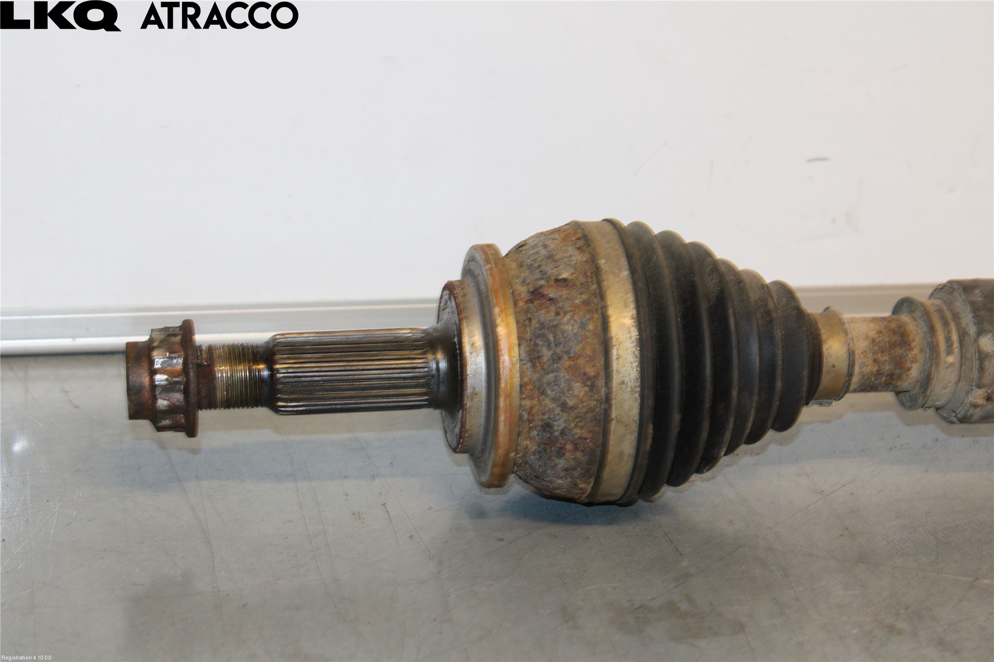 Toyota PRIUS (ZVW50) 16-21 Drivaxel Fram Vänster
