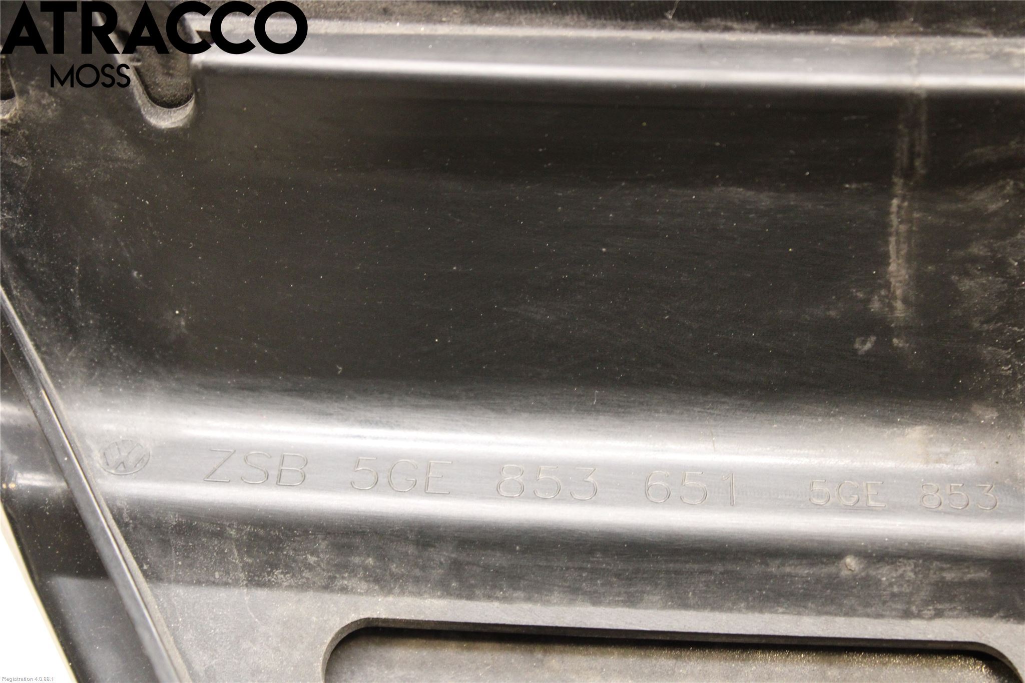 Volkswagen VW GOLF / E-GOLF VII 13-20 Grill Komp