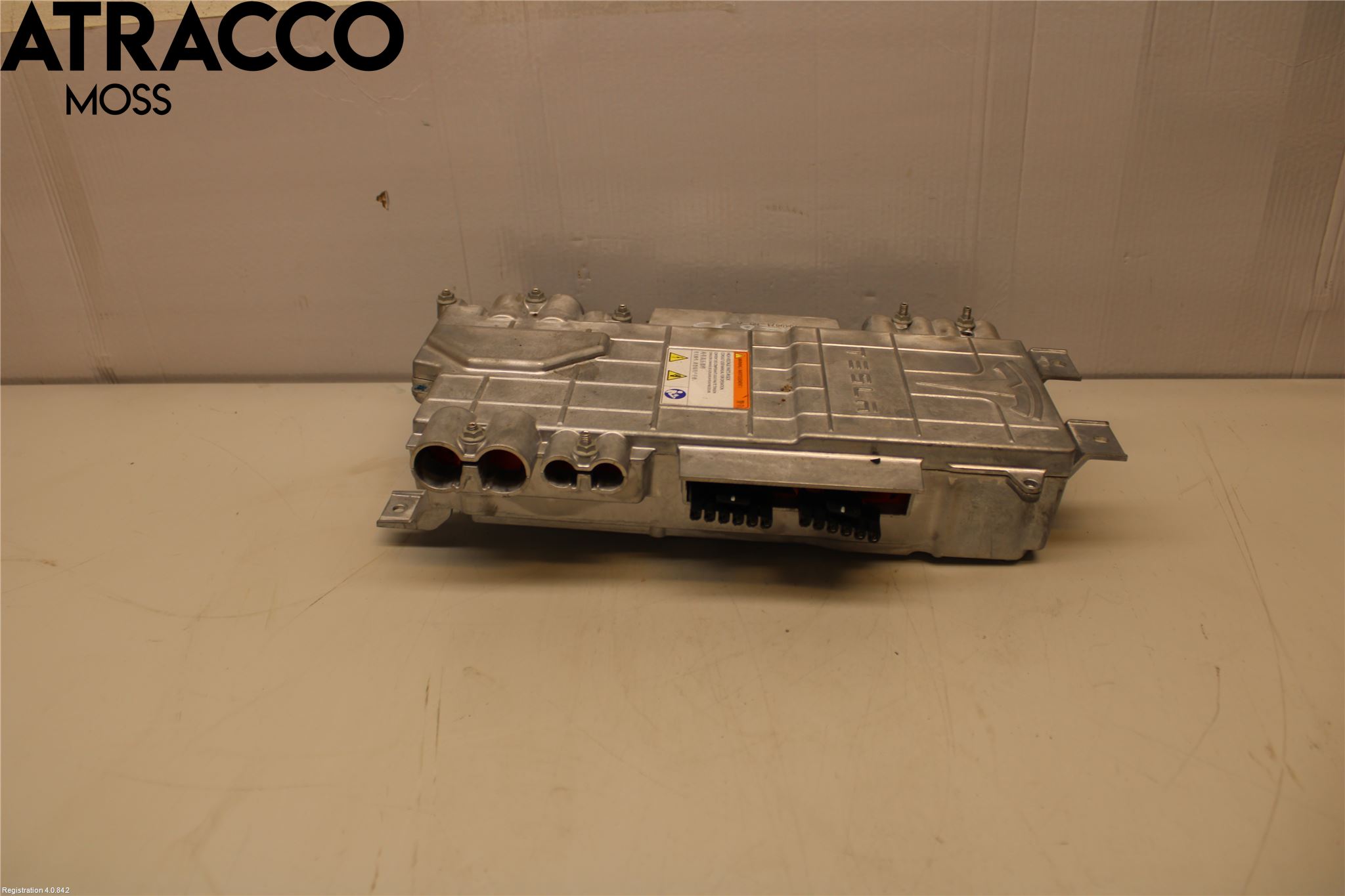 Tesla MODEL S 13- Inverter 12 -> 220 V