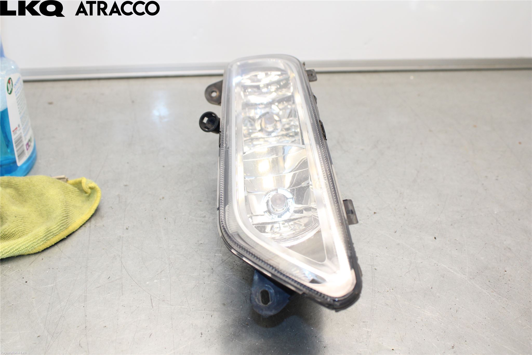 Volkswagen VW PASSAT 11-14 Dimljus-Varselljus Fram