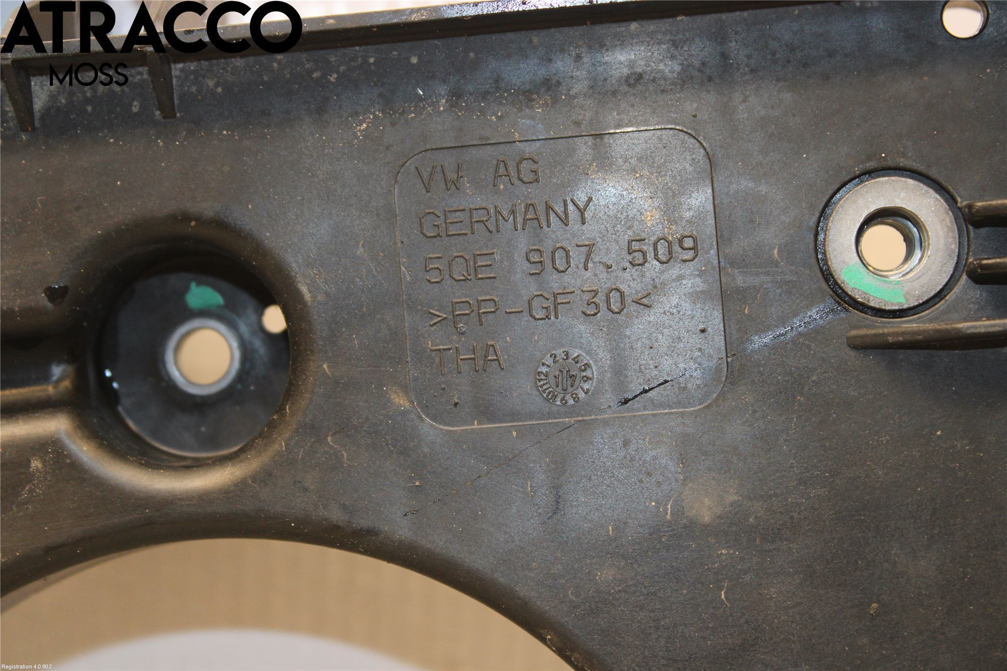 Volkswagen VW GOLF / E-GOLF VII 13-20 Batterilåda-Fäste-Hållare