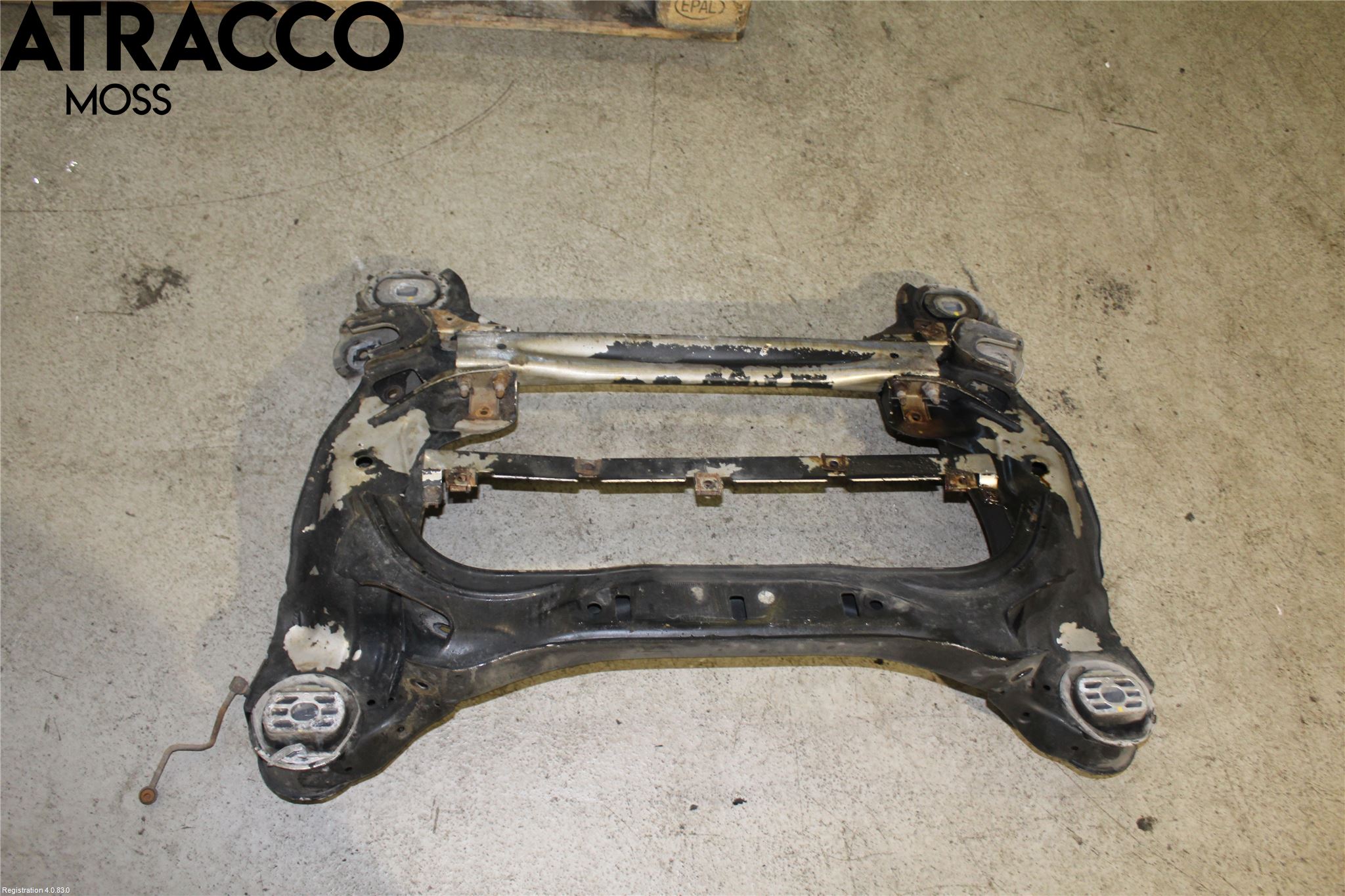 Audi A8/S8 4D 94-02 Framvagnsbalk