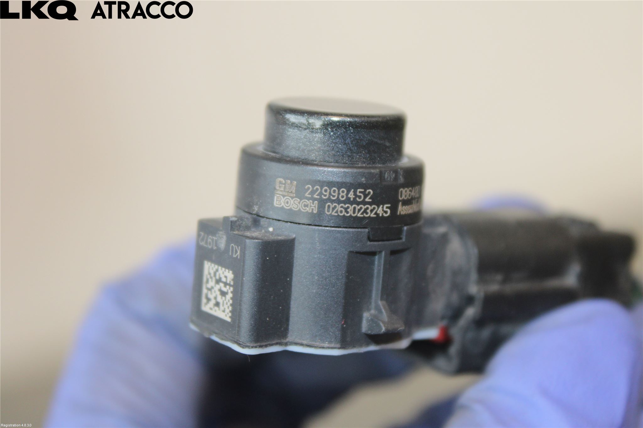 Opel AMPERA 17- Parkeringshjälp Frontsensor