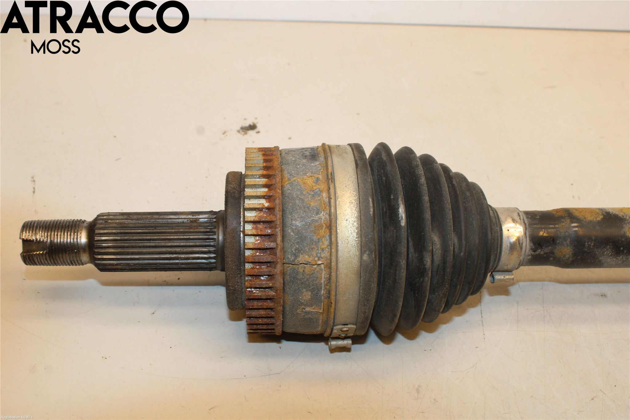Kia SPORTAGE (SL) 11-15 Drivaxel Fram Höger