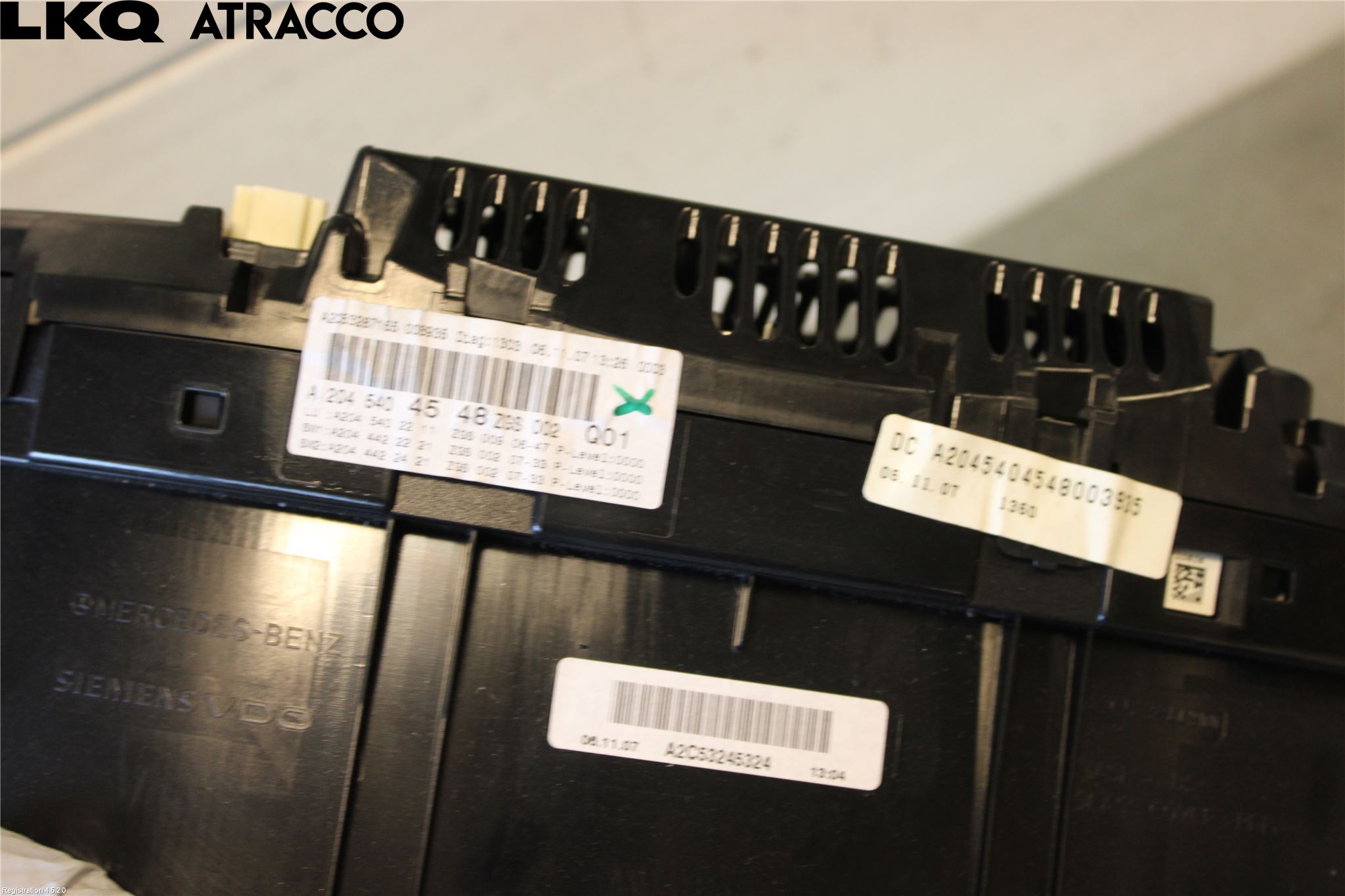 Mercedes-Benz MB C-KLASS (W204) 07-15 Instrument Komb