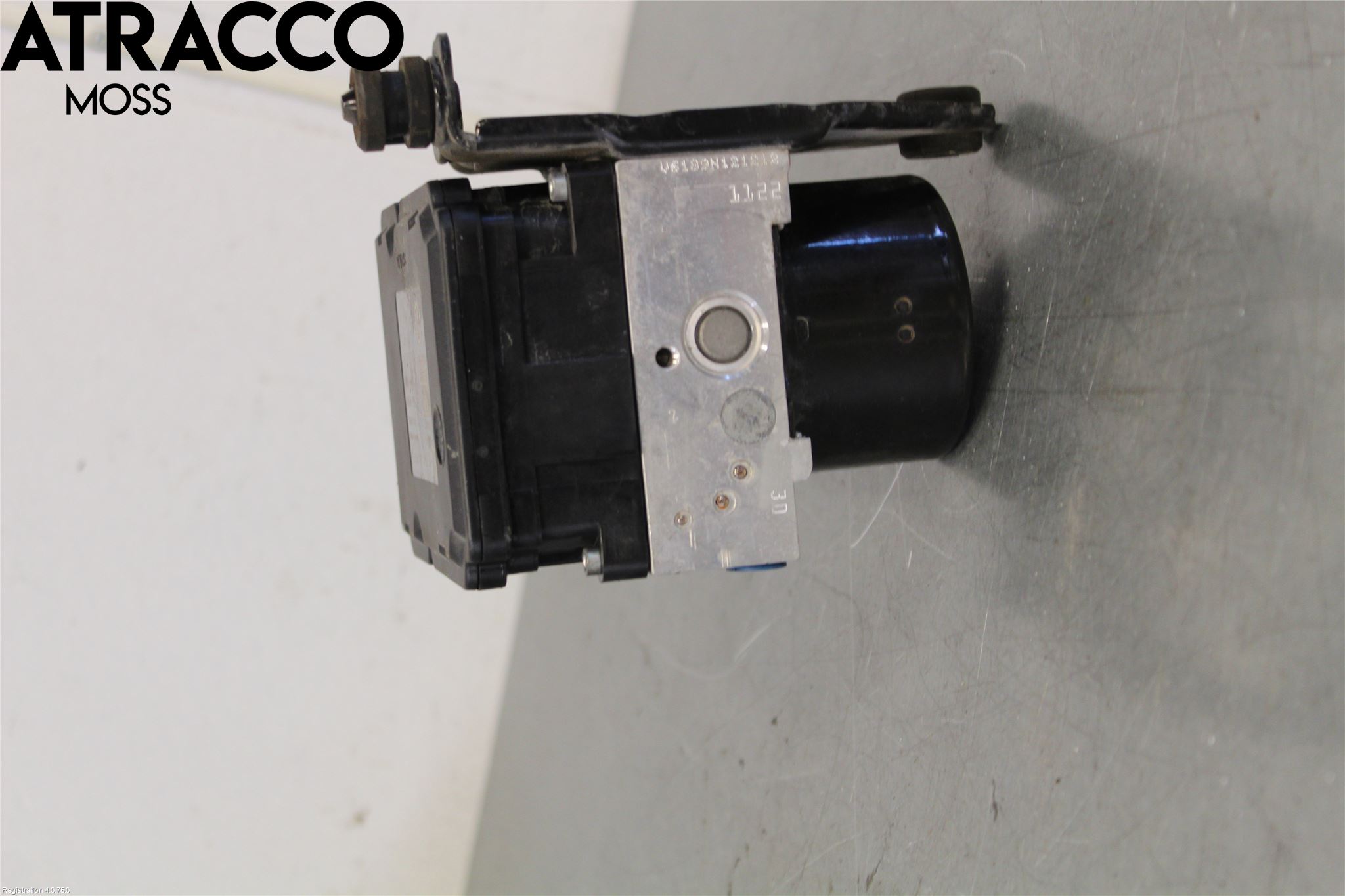 Volkswagen VW GOLF VI 09-13 Abs Hydraulaggregat