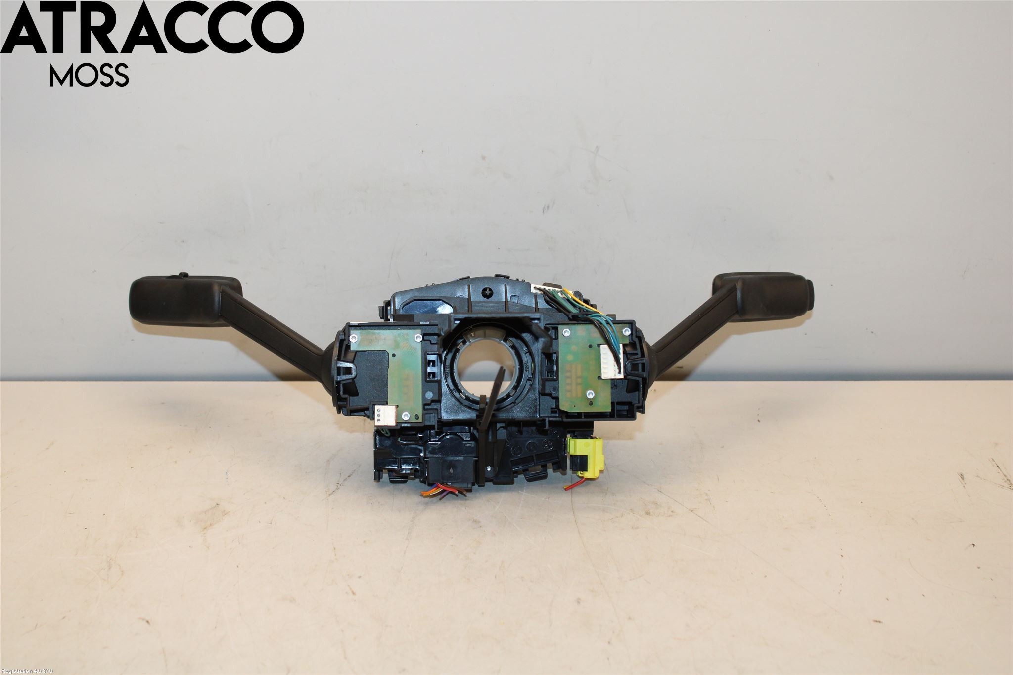 Volkswagen VW GOLF / E-GOLF VII 13-20 Spakcentral