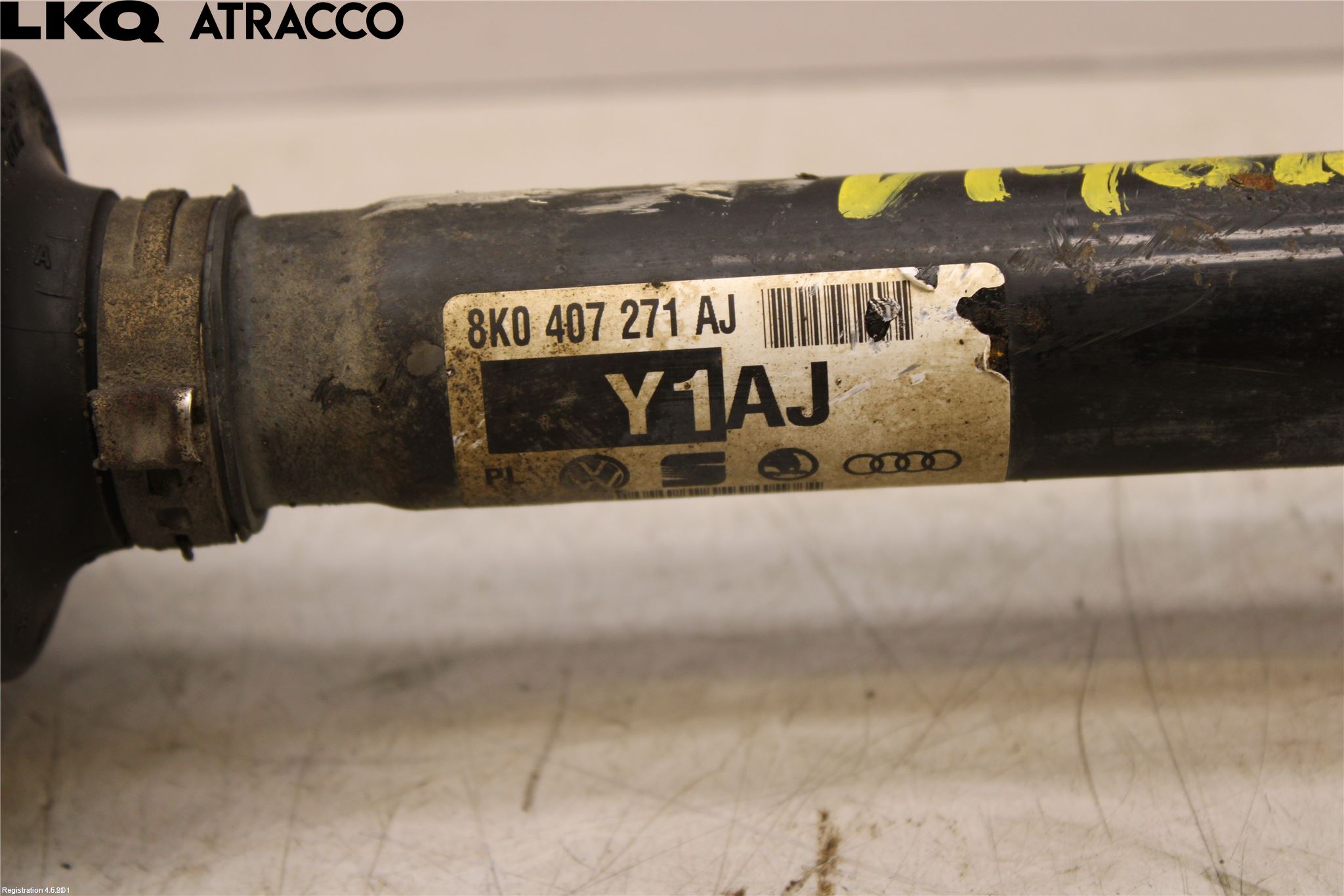 Audi A4 12-15 Drivaxel Fram Vänster