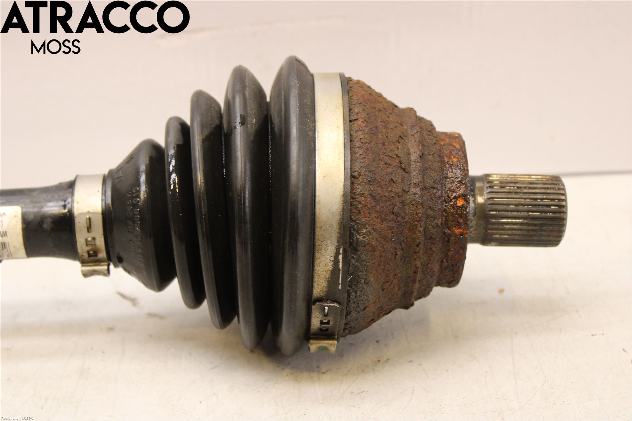 Volkswagen VW CADDY 11-15 Drivaxel Fram Vänster