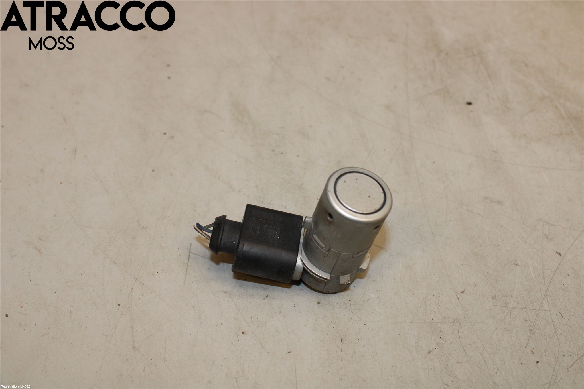 Audi A8/S8 4D 94-02 Parkeringshjälp Backsensor