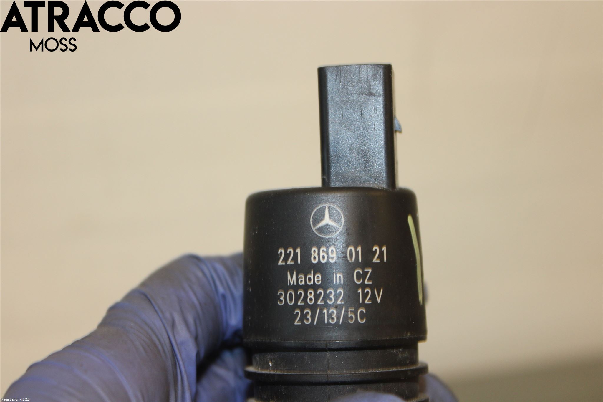 Mercedes-Benz MB VITO/VIANO (W639) 04-14 Spolarpump Vindruta