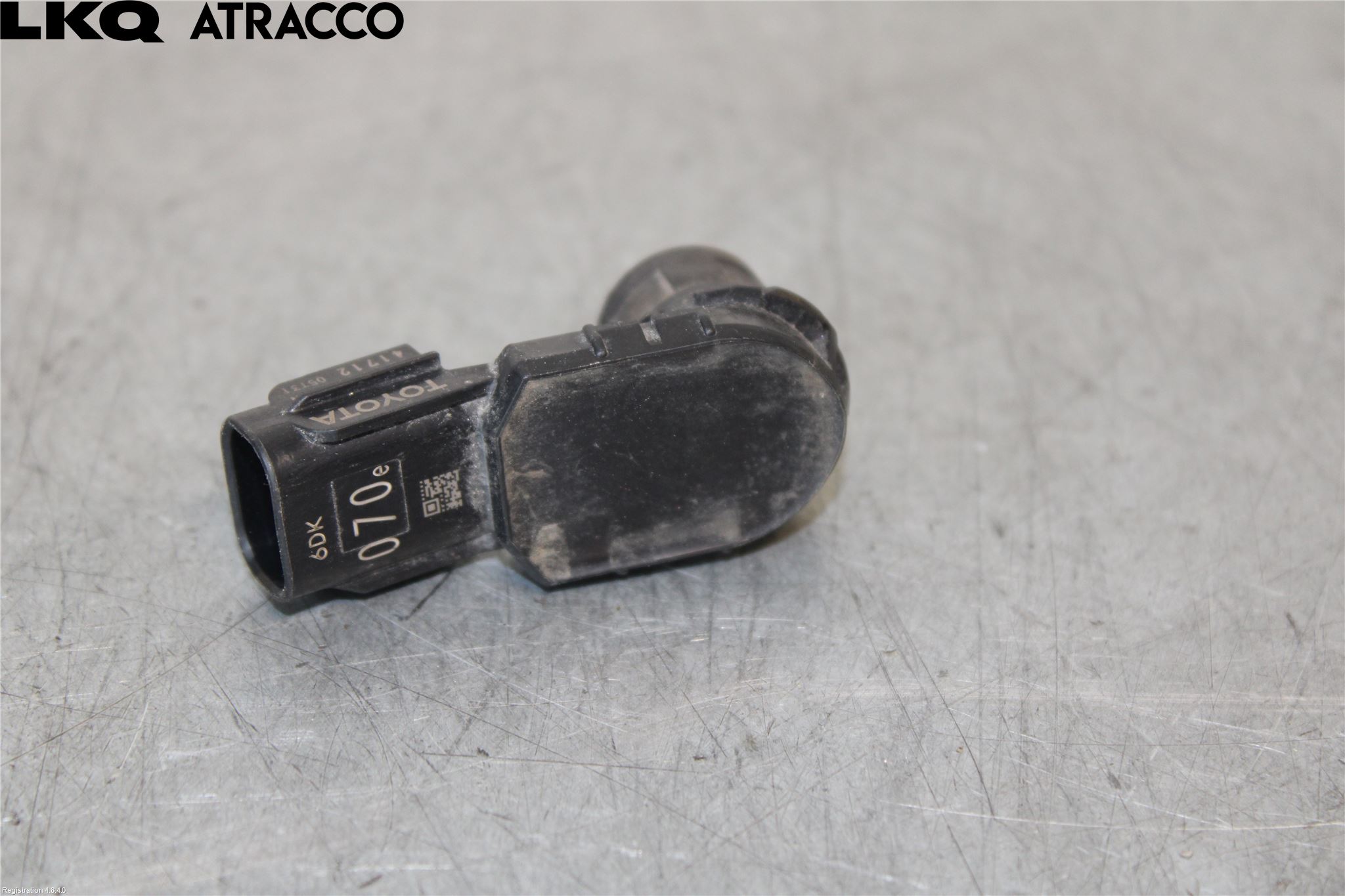 Toyota RAV4 13-18 Parkeringshjälp Frontsensor