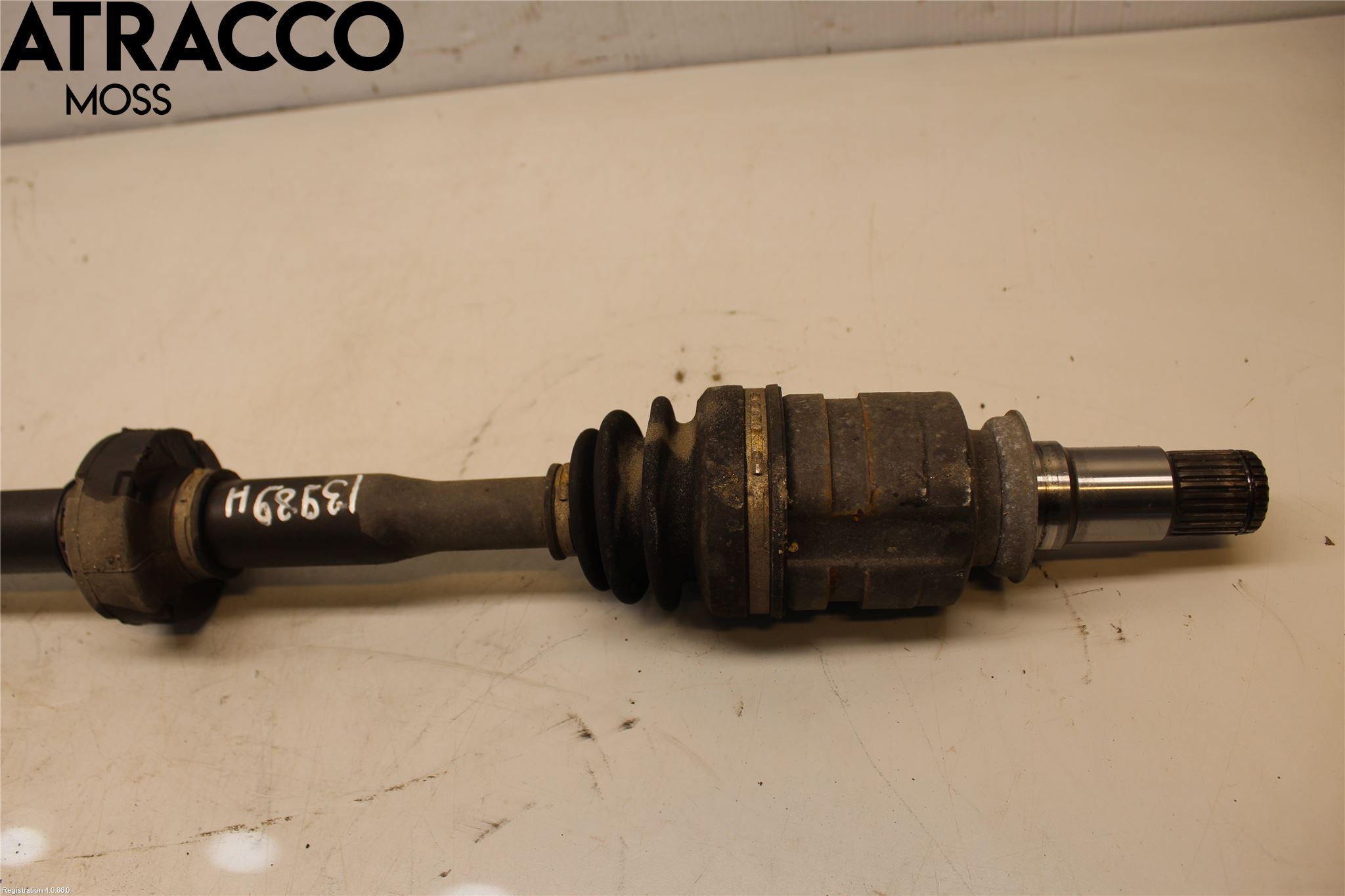 Toyota AURIS 13-19 Drivaxel Fram Höger