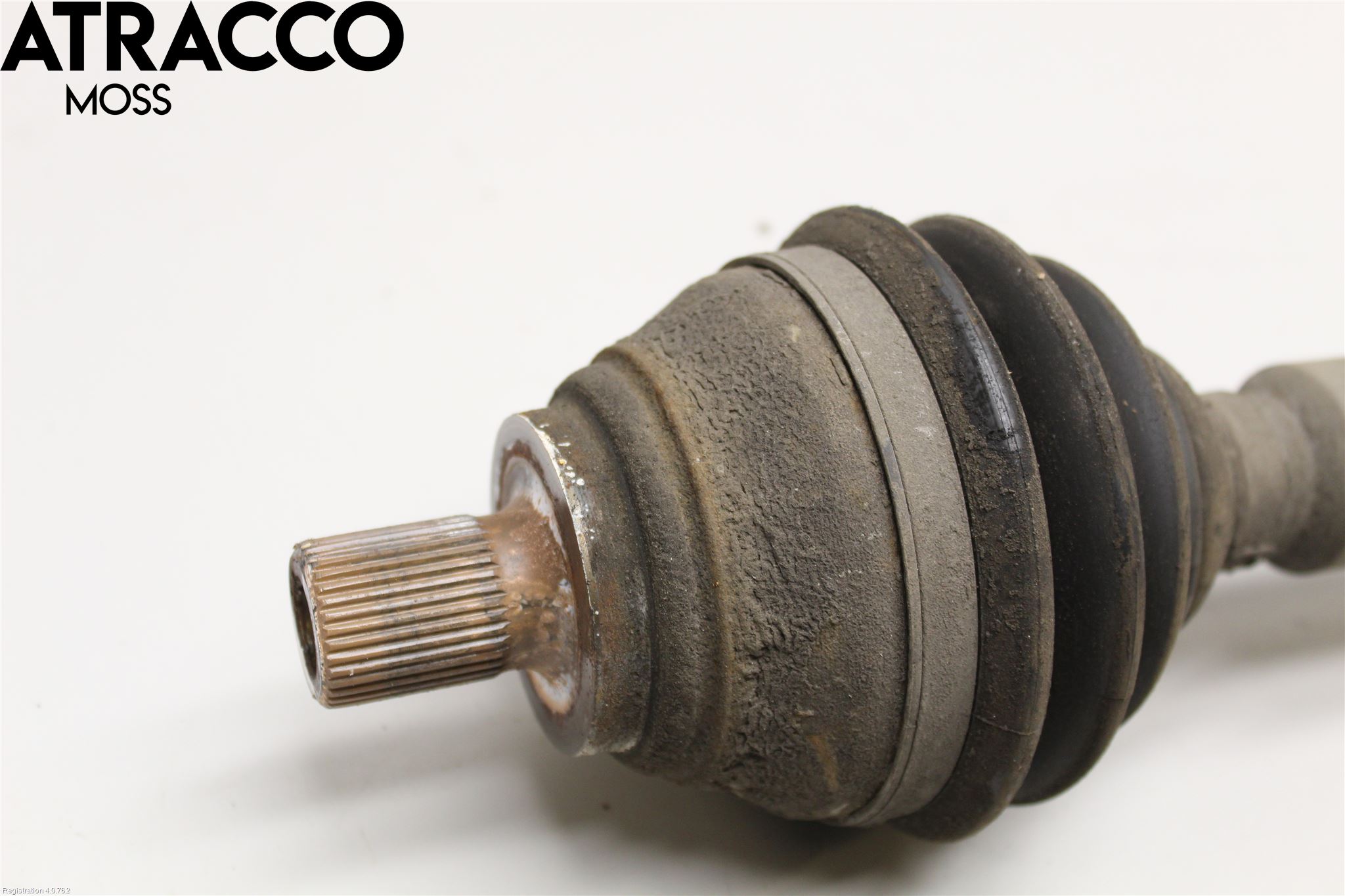 Volkswagen VW TOURAN 10-15 Drivaxel Fram Höger