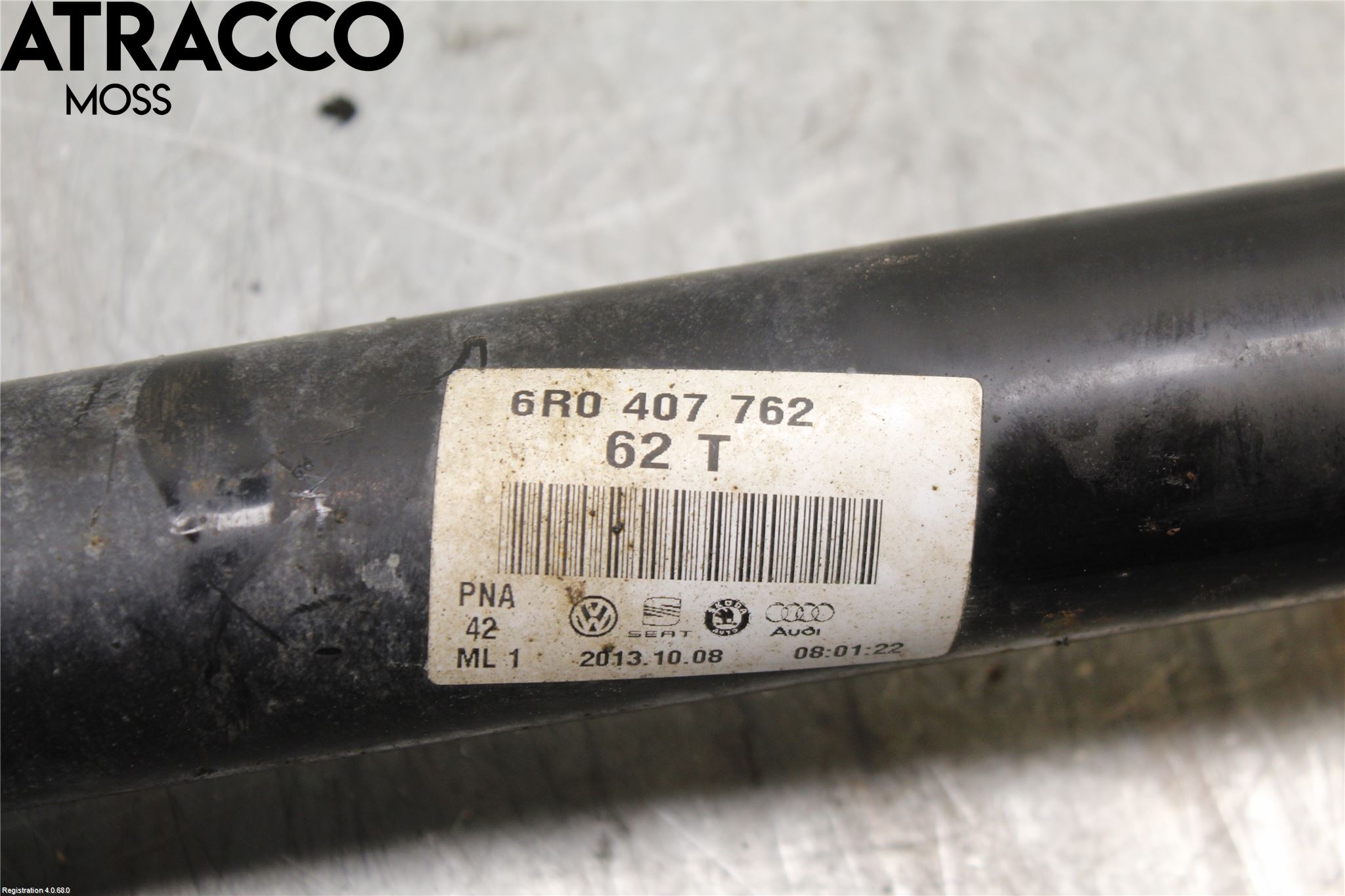 Volkswagen VW POLO 10-17 Drivaxel Fram Höger