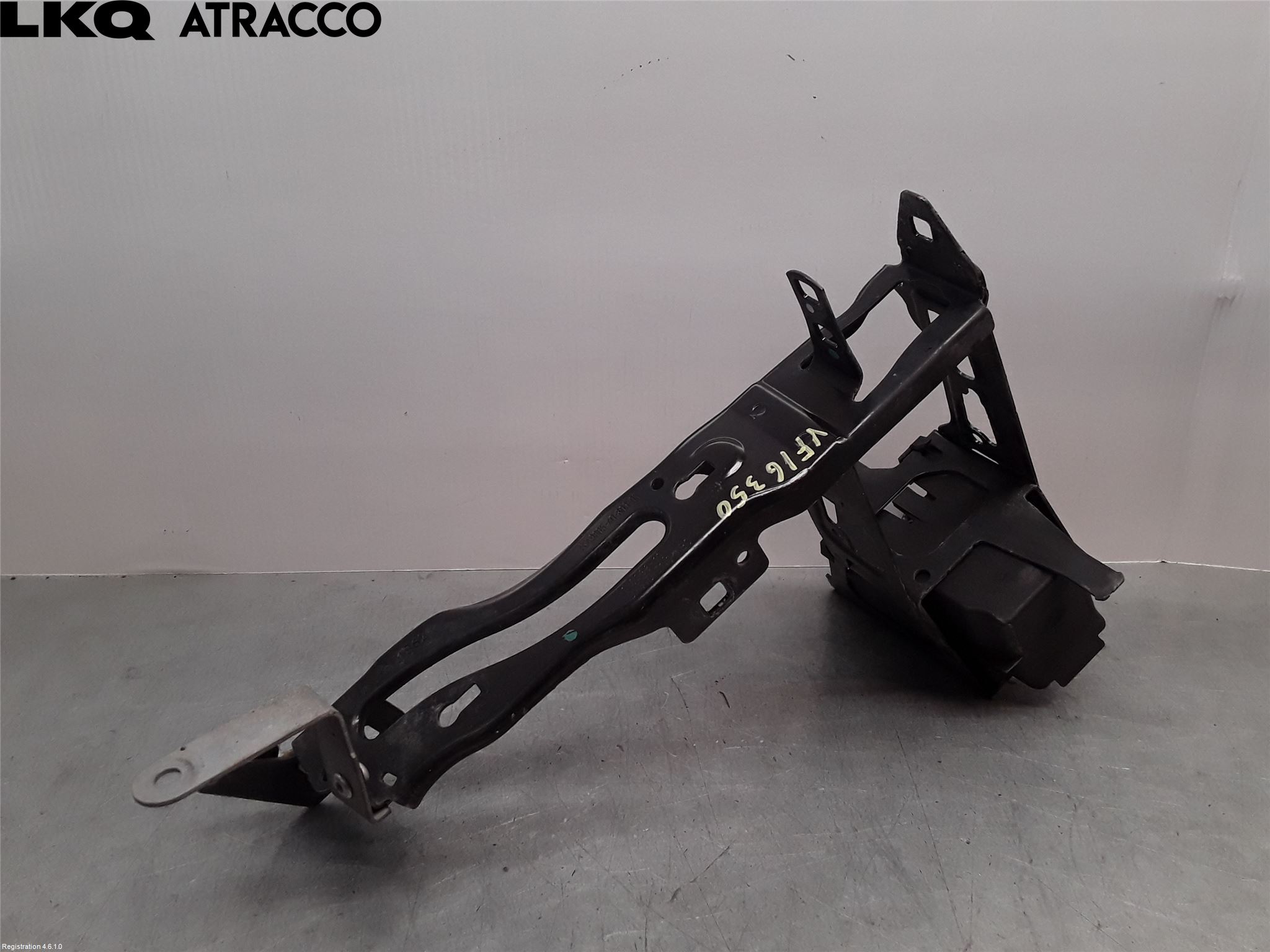 BMW 3 F30/F31/F80 12-19 Stötfångarbärjärn Fram