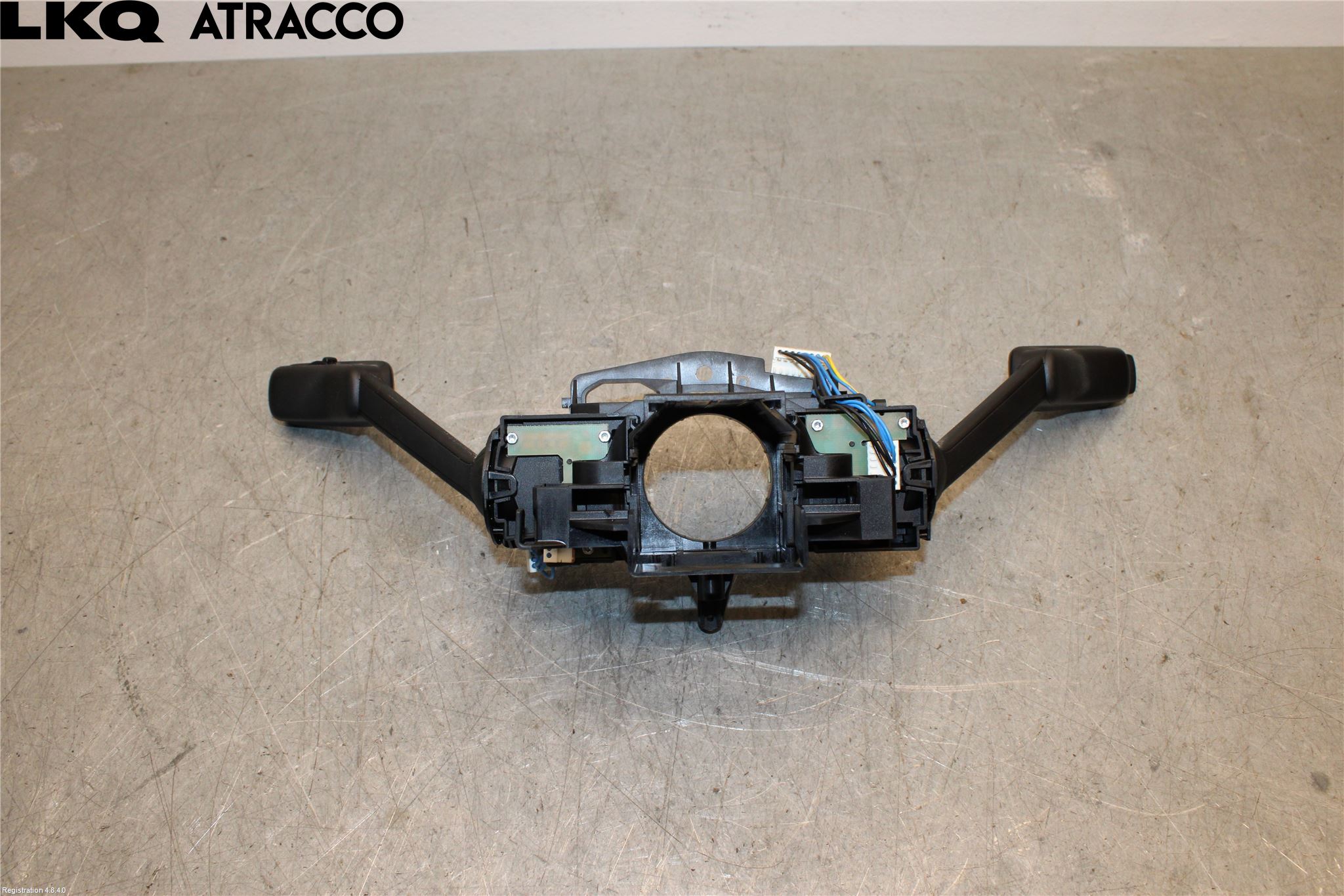 Volkswagen VW GOLF / E-GOLF VII 13-20 Spakcentral