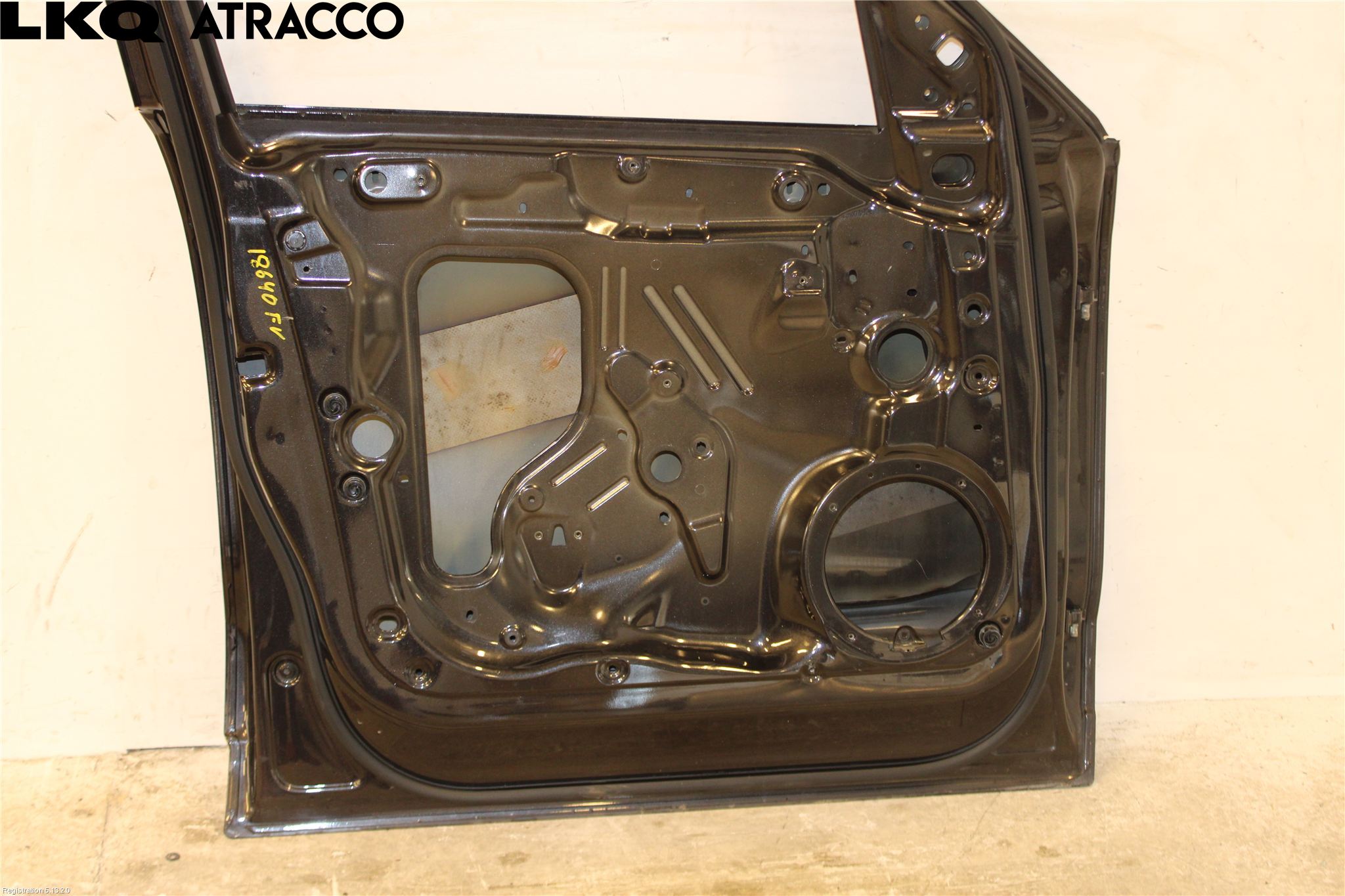 Audi Q5 09-16 Dörr Fram Vänster