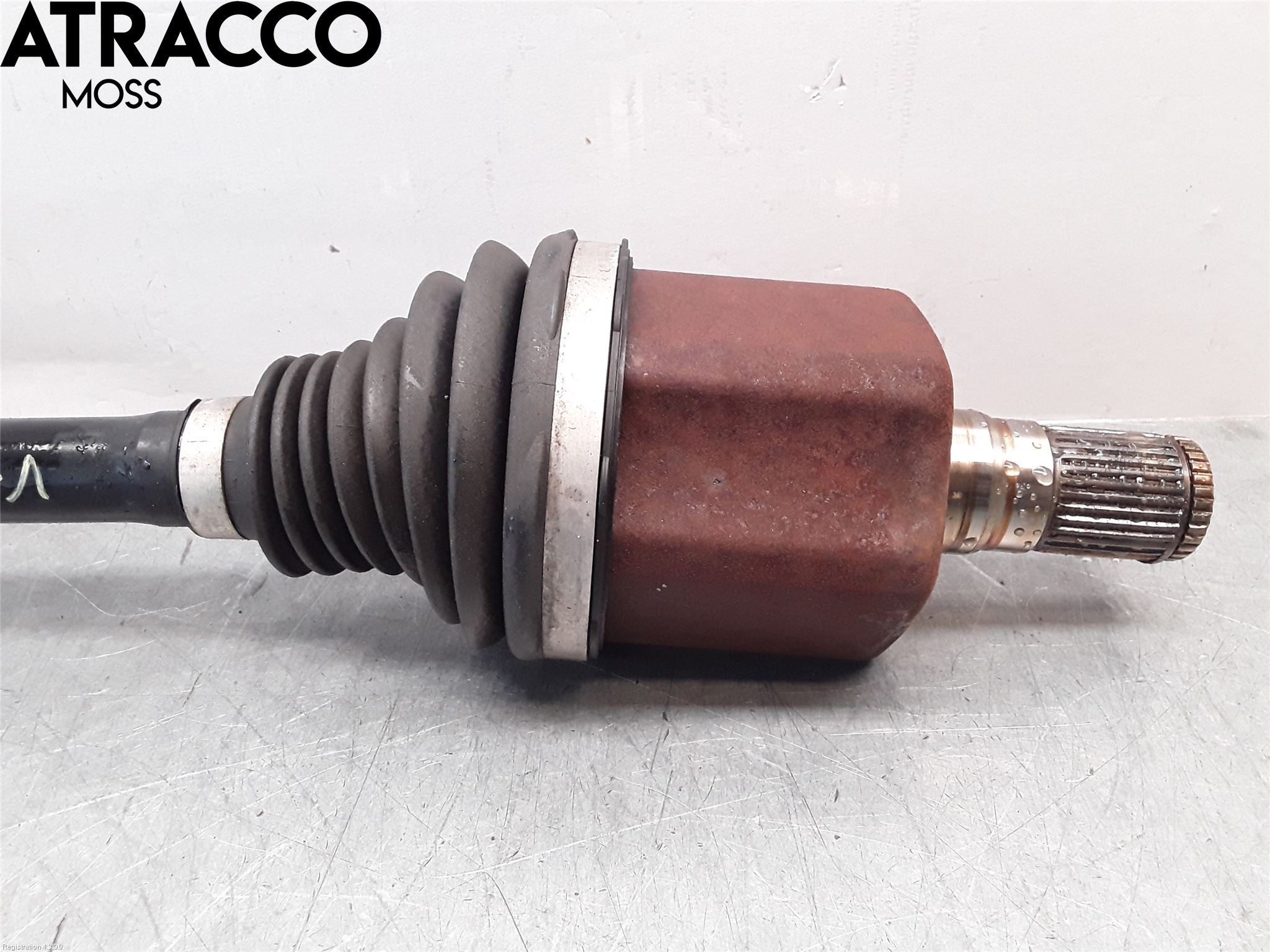 Volvo XC60 18- Drivaxel Fram Vänster