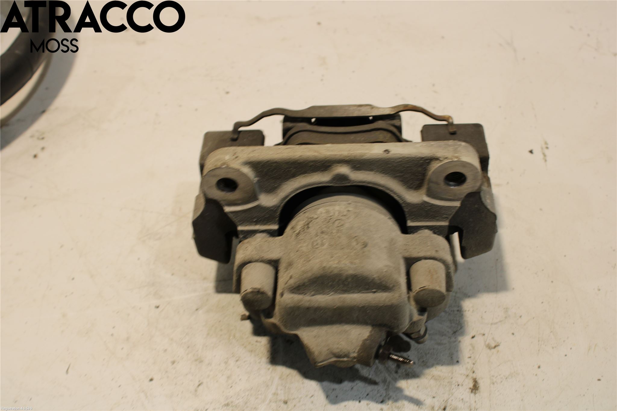 BMW 5 F10/F11/F18 09-17 Bromsok Fram Höger