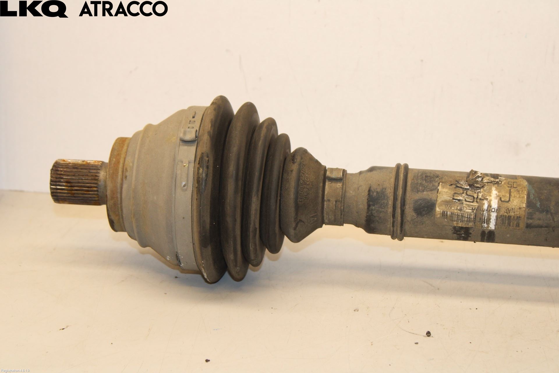 Volkswagen VW GOLF VI 09-13 Drivaxel Fram Höger