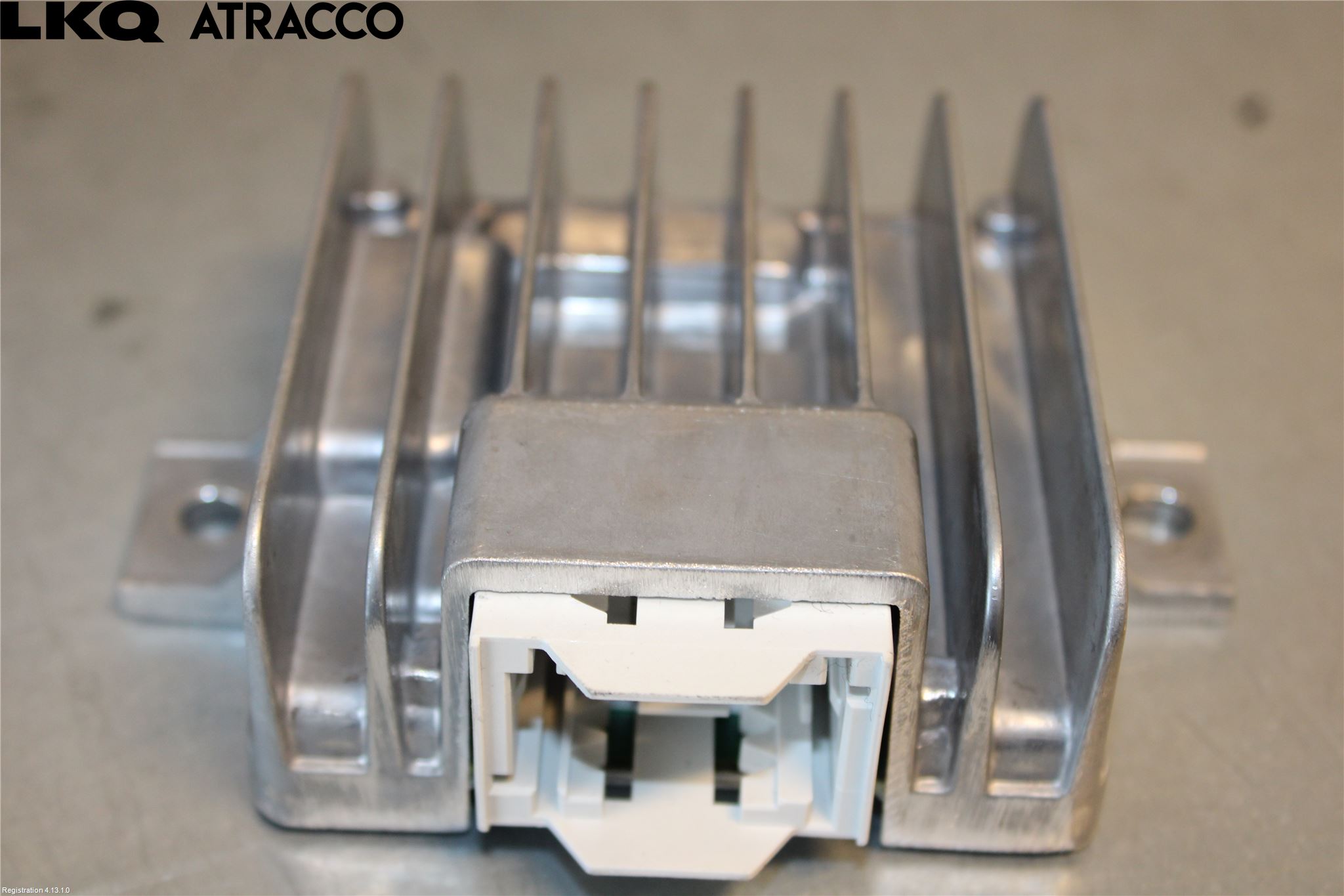 Mercedes-Benz MB EQC (N293) 20- Radio-Stereo Förstärkare