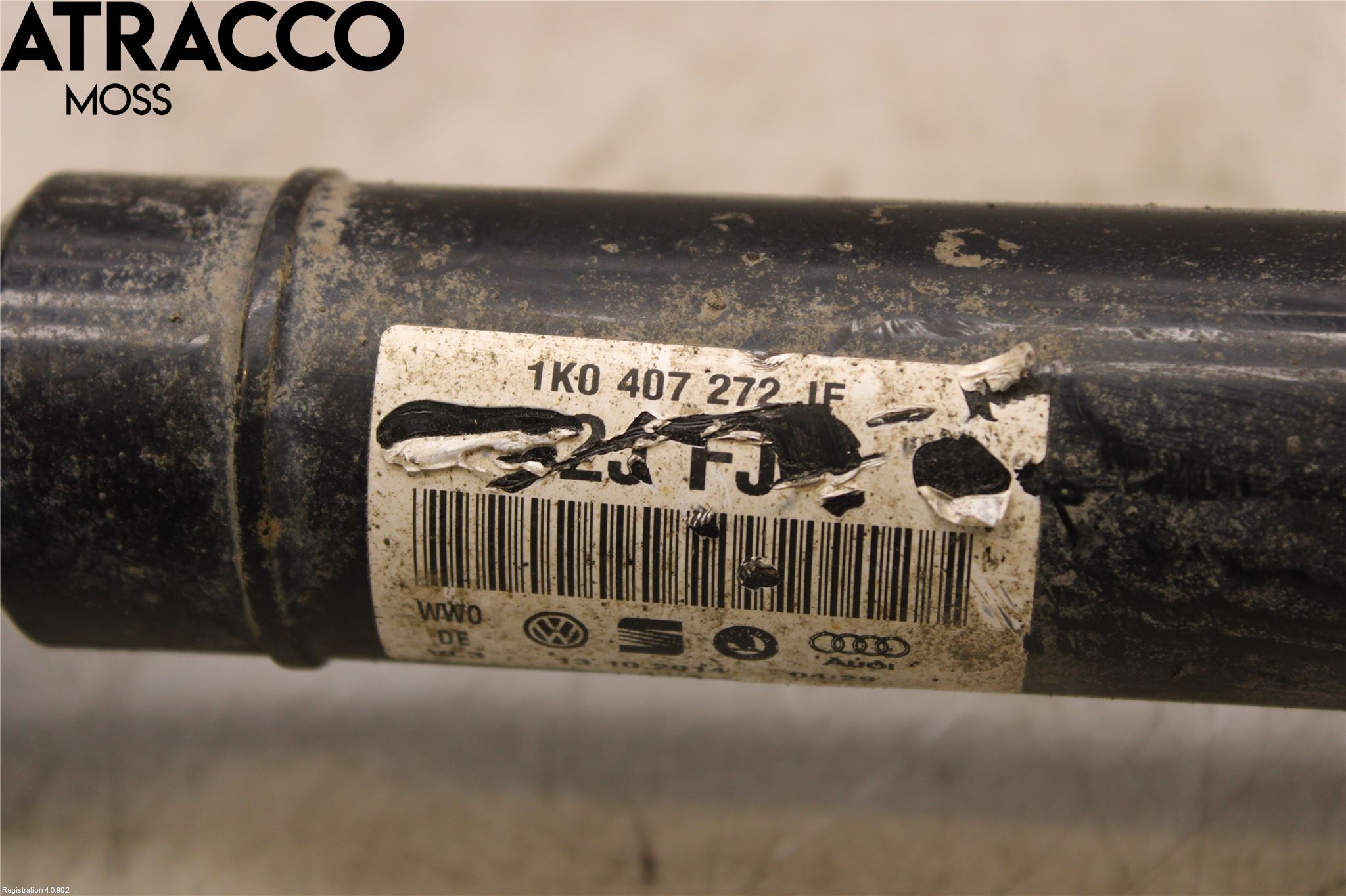 Volkswagen VW PASSAT 11-14 Drivaxel Fram Höger