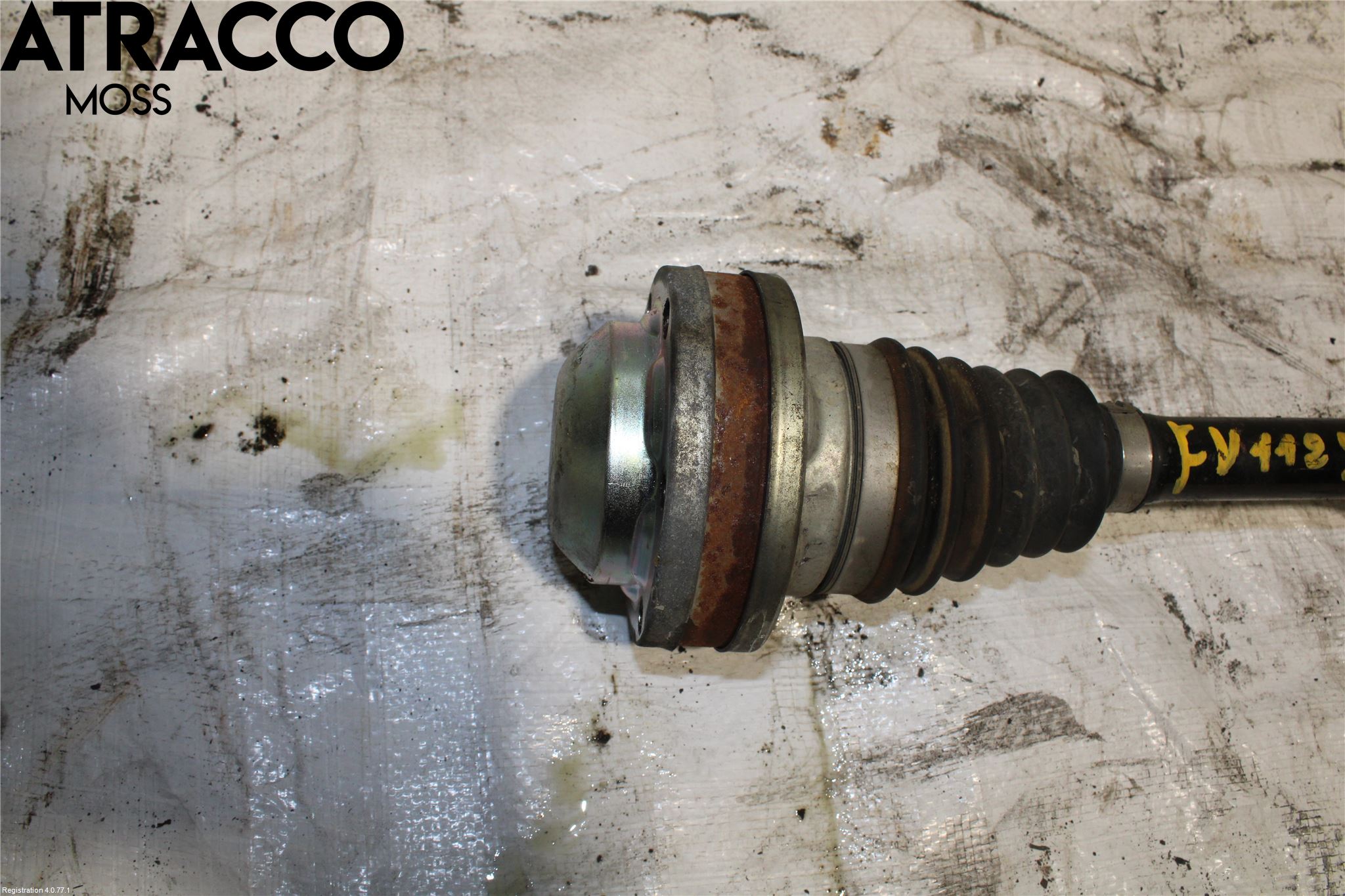 Audi A1/S1 11-18 Drivaxel Fram Vänster
