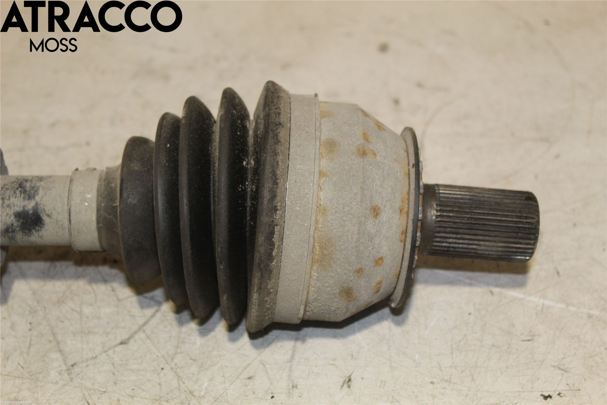 Volvo V60 11-13 Drivaxel Fram Vänster
