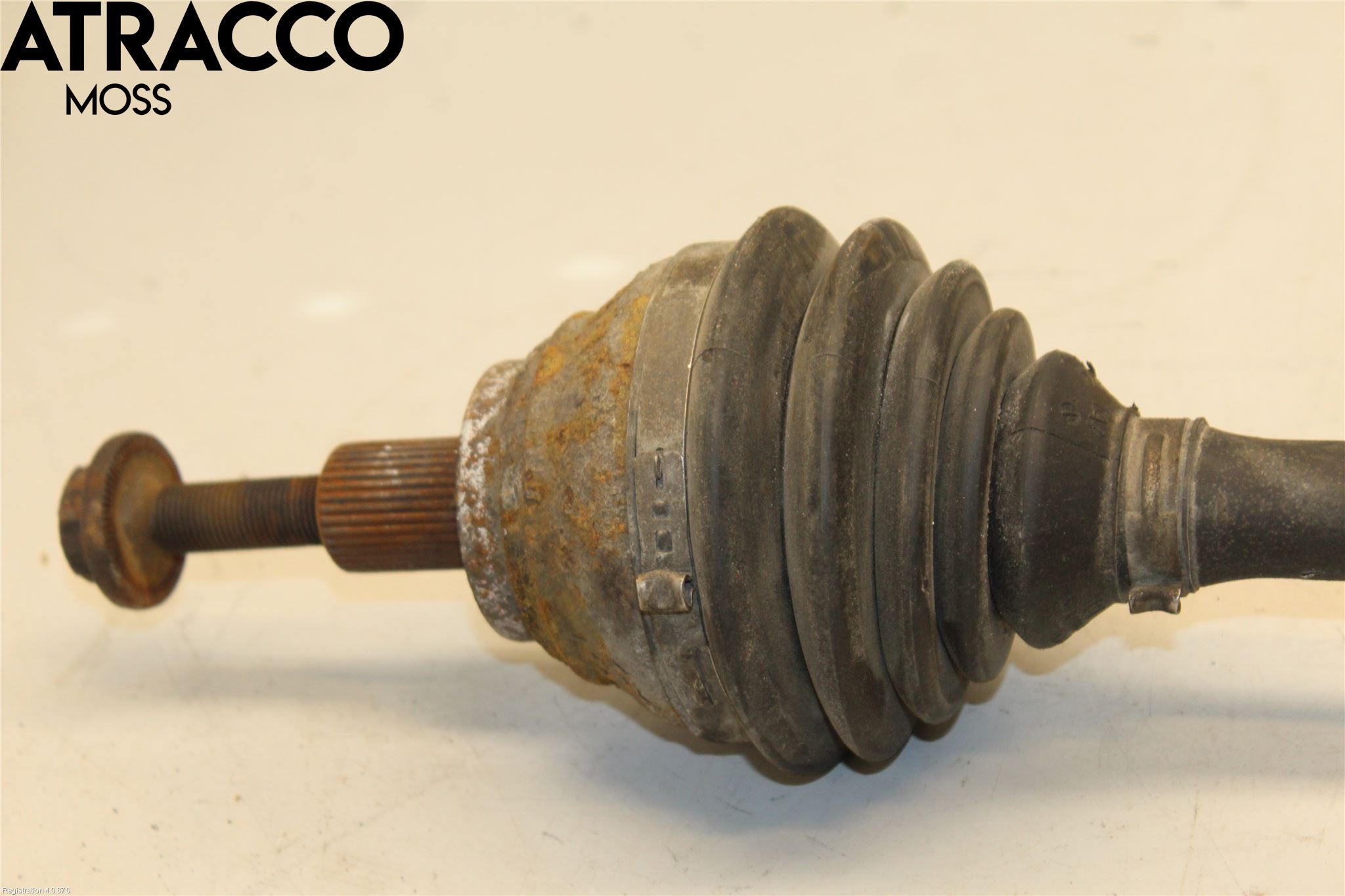 Volkswagen VW PASSAT 05-11 Drivaxel Fram Vänster