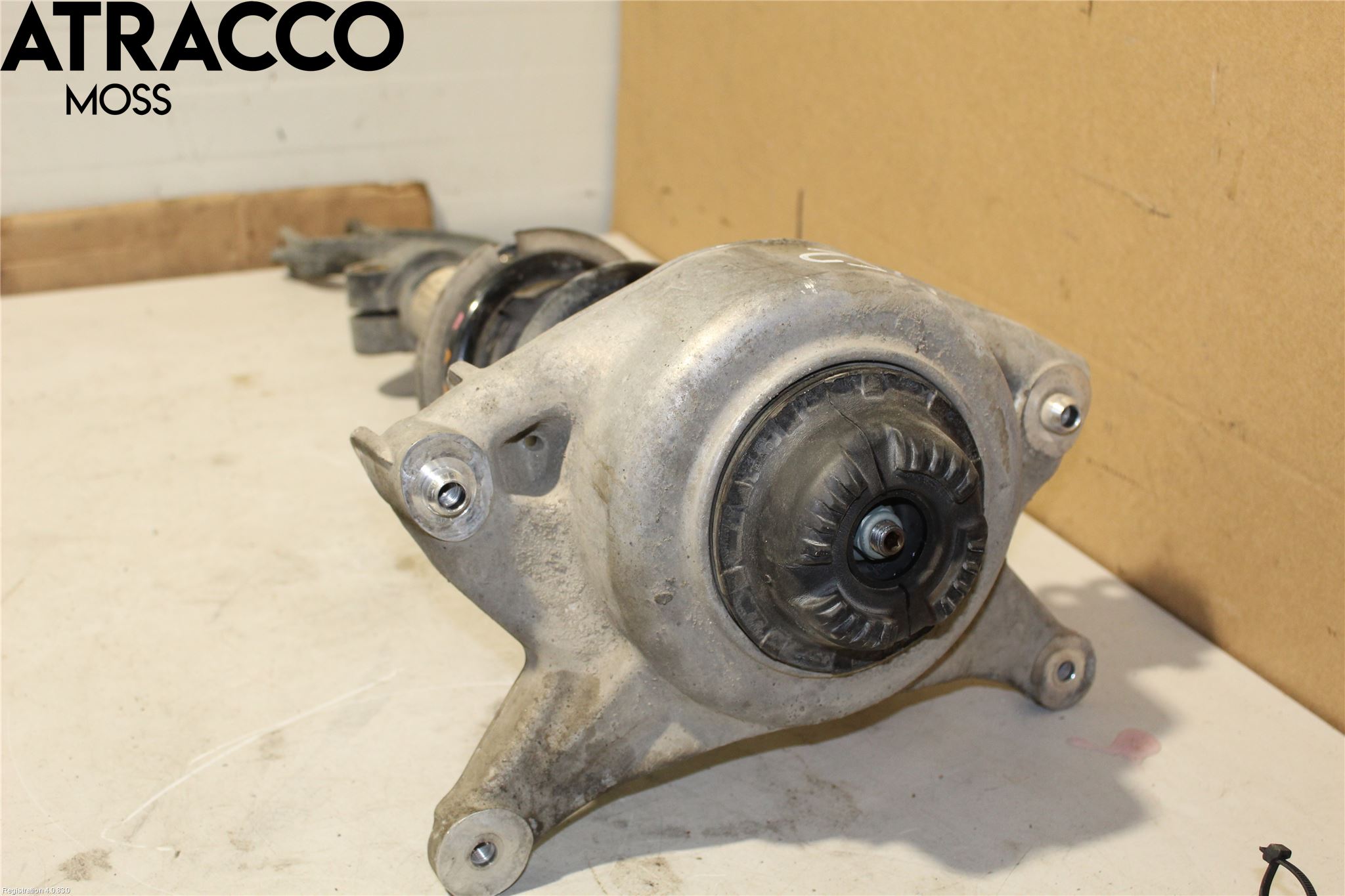 Audi A4 12-15 Fjäderben Fram Höger