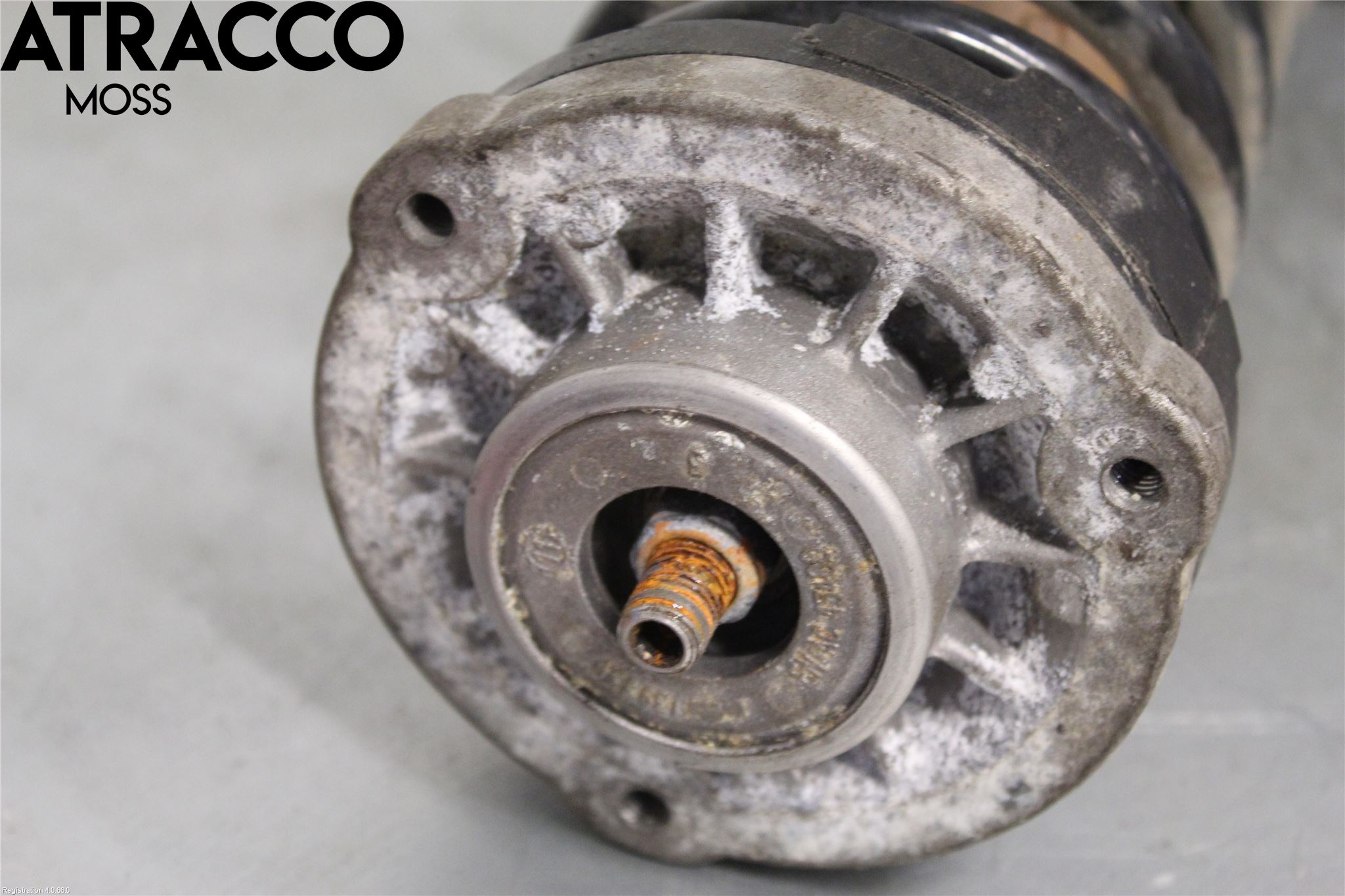 BMW 5 F10/F11/F18 09-17 Fjäderben Fram Höger