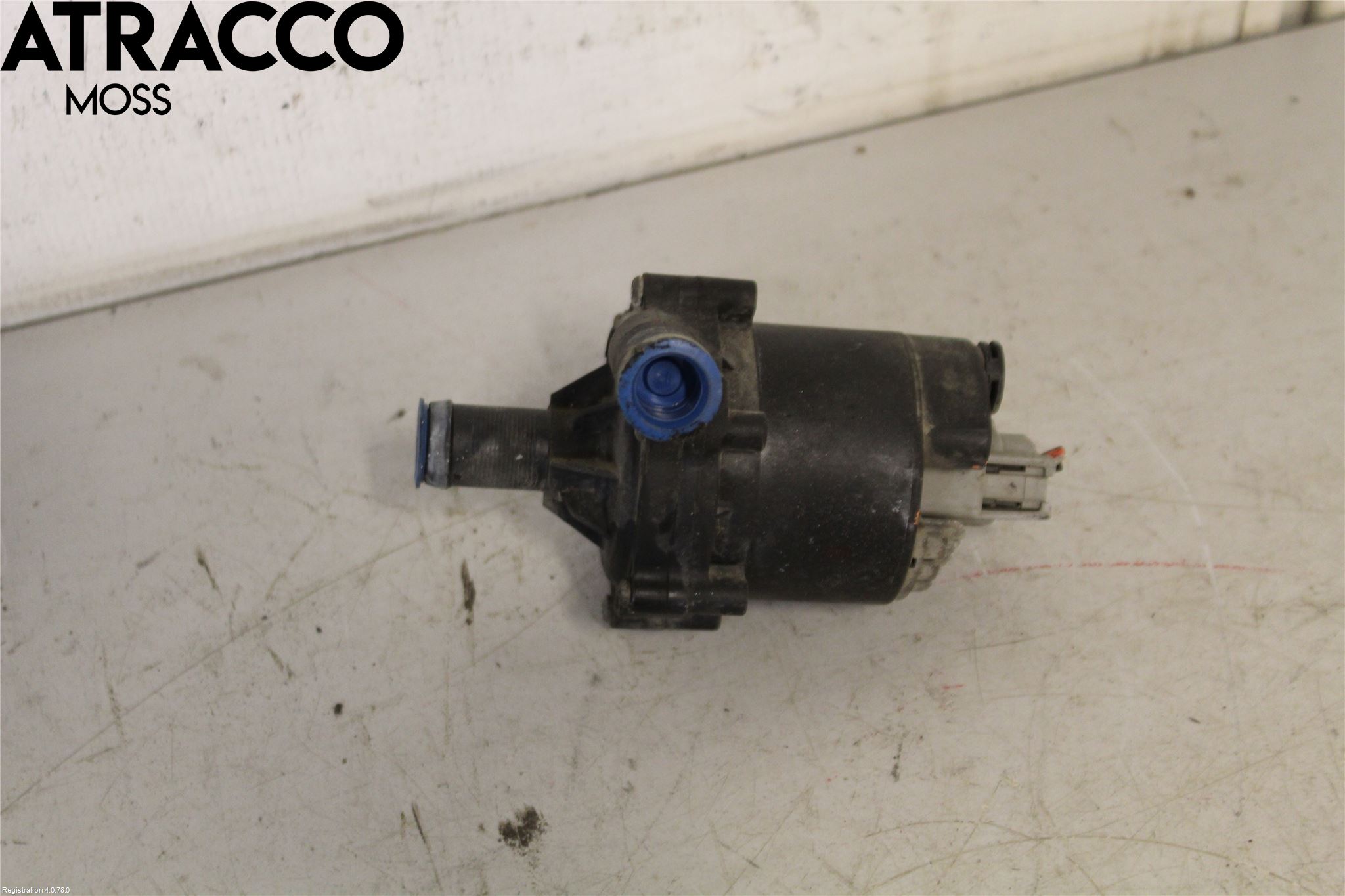 Tesla MODEL S 13- Vattenpump