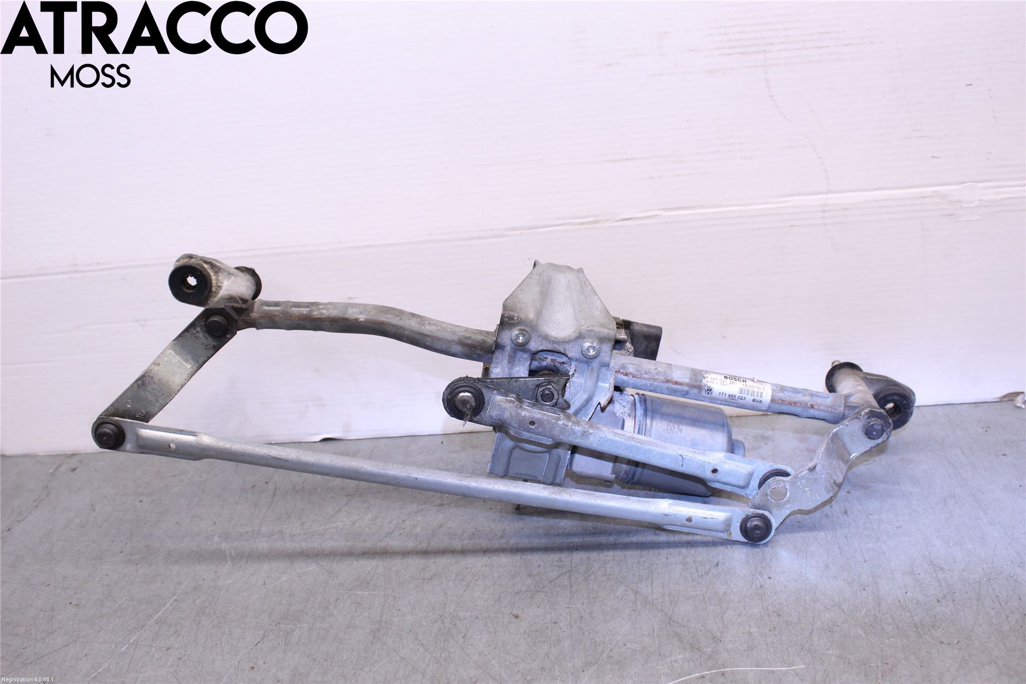 Volkswagen VW CADDY      04-10 Torkarmotor Vindruta