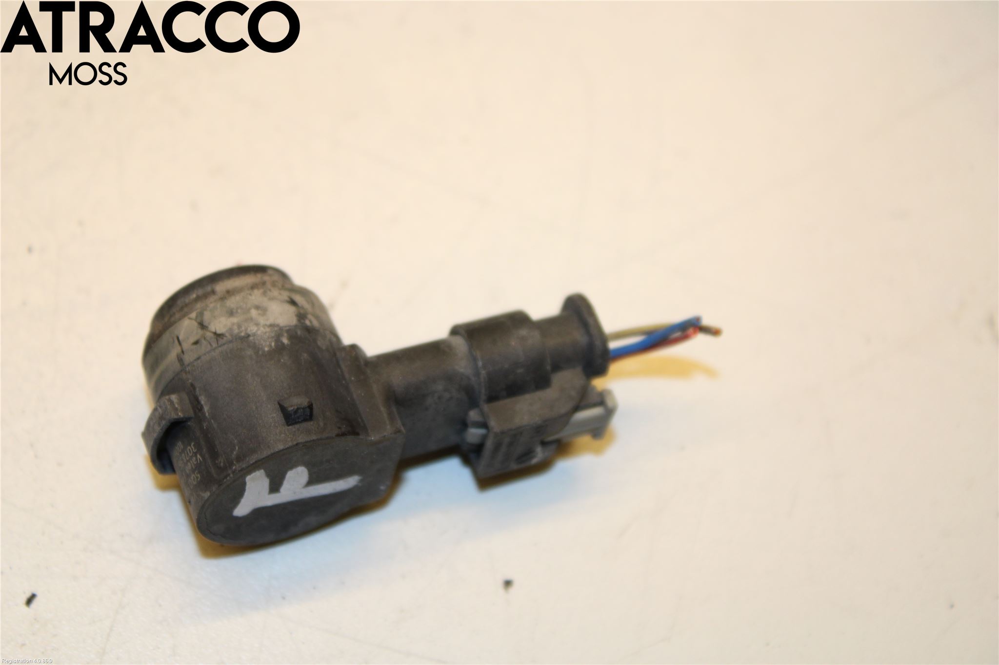 Volkswagen VW PASSAT 15-19 Parkeringshjälp Frontsensor