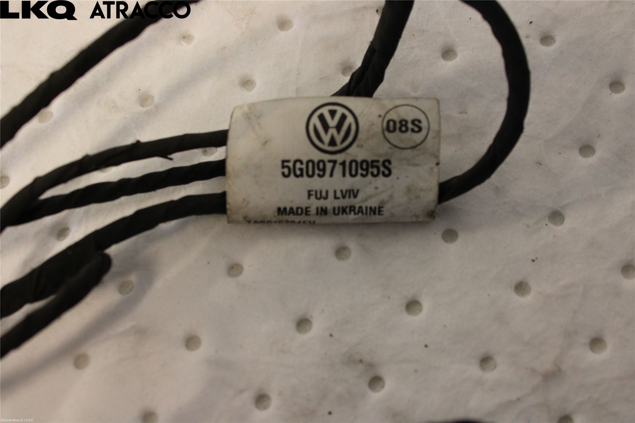 Volkswagen VW GOLF / E-GOLF VII 13-20 Parkeringshjälp Frontsensor