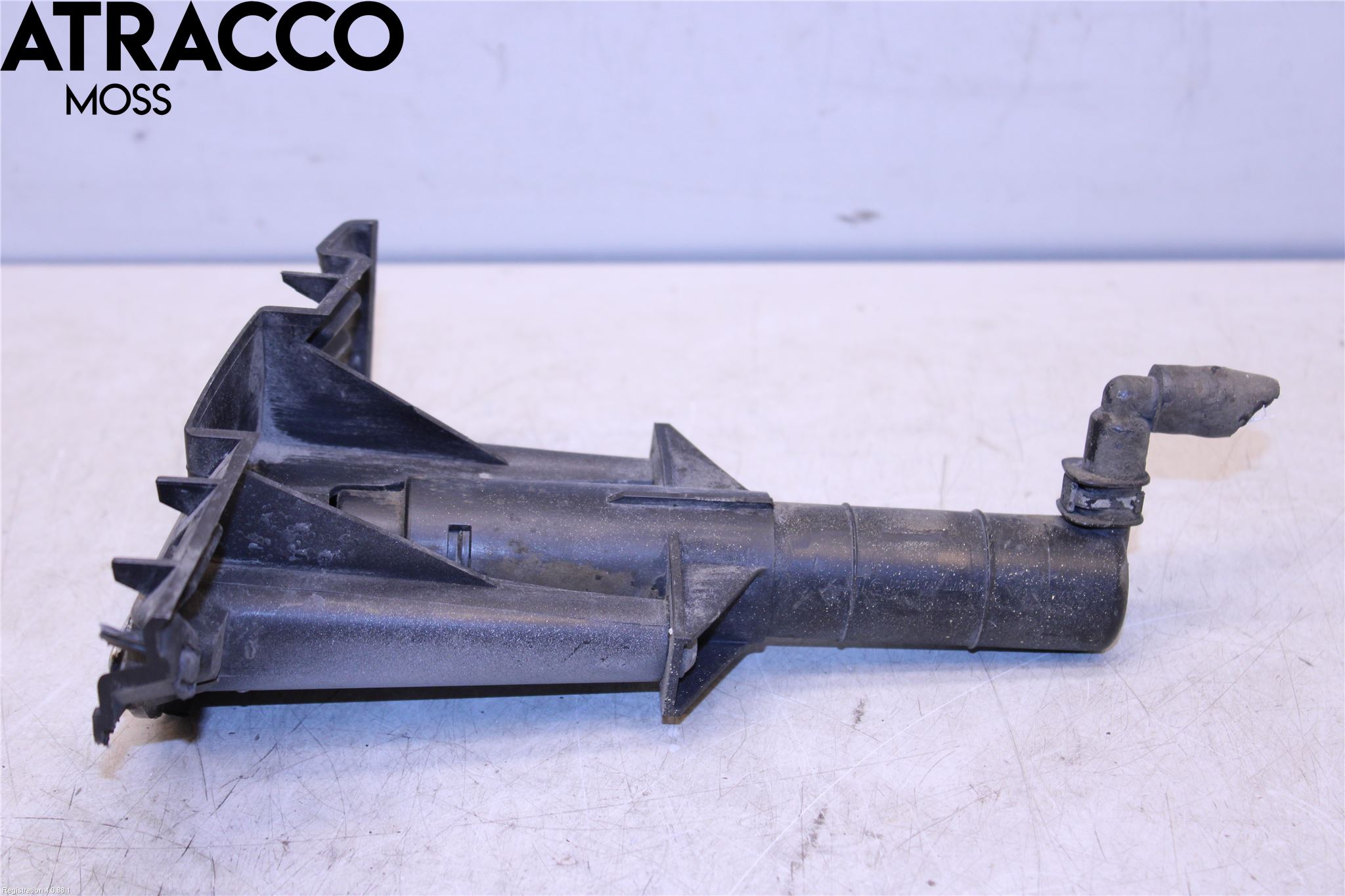 Mercedes-Benz MB VITO/VIANO (W639) 04-14 Spolarmunstycke Strålkastare