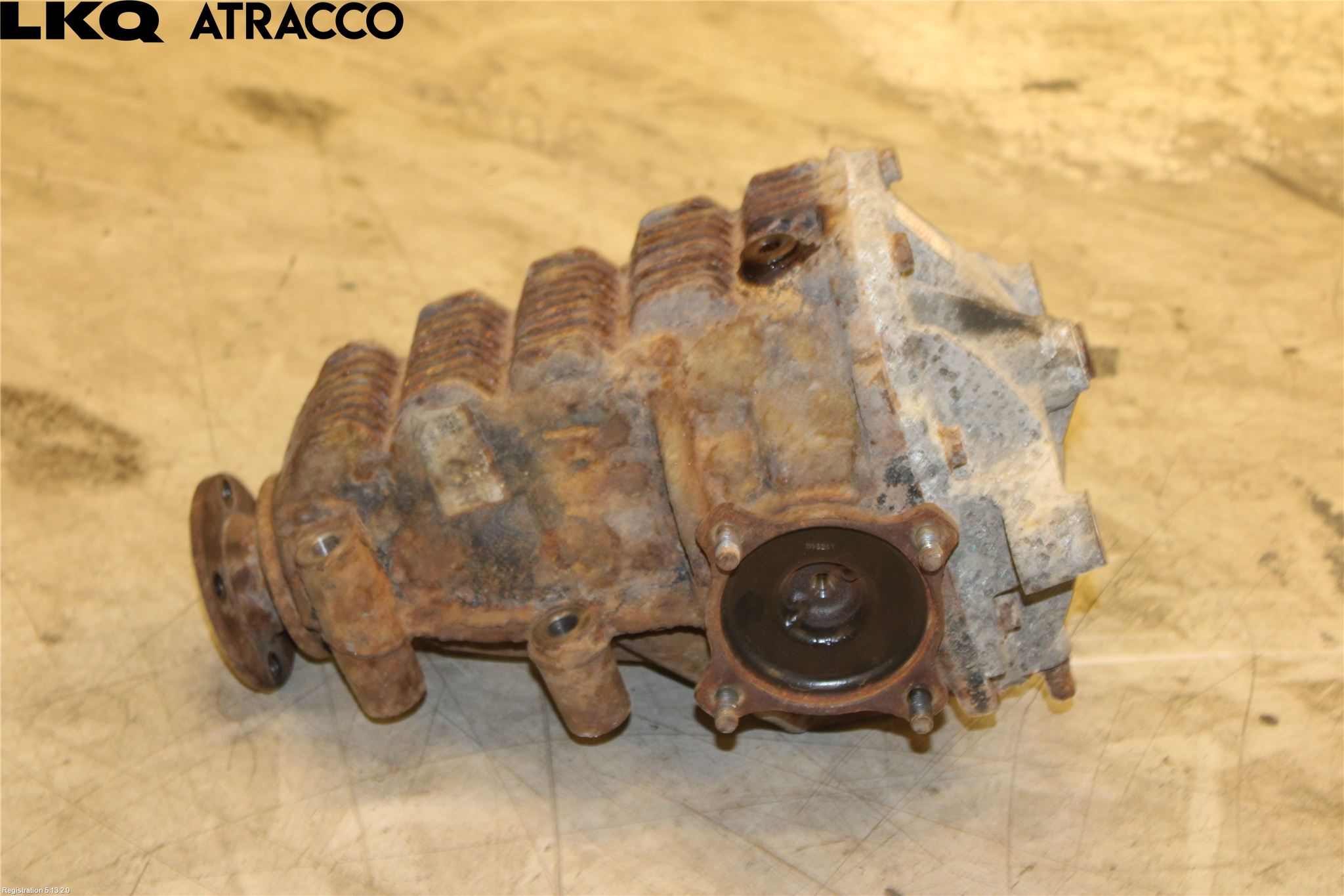 Toyota HI-ACE 06-12 Bakväxel-Diff