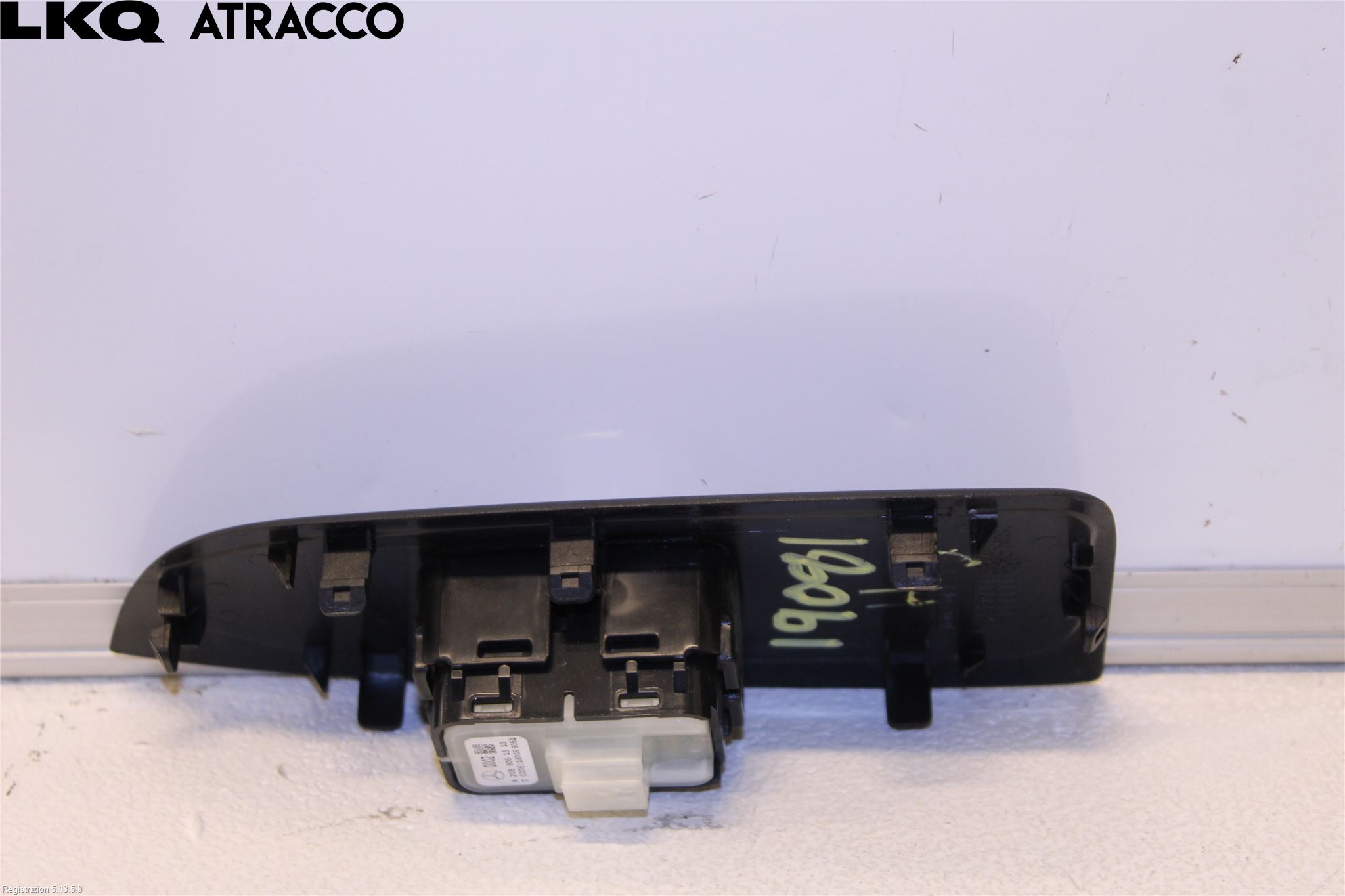 Mercedes-Benz MB VITO/V-KLASS (W640,W447,W448) 14- Strömställare Elhiss