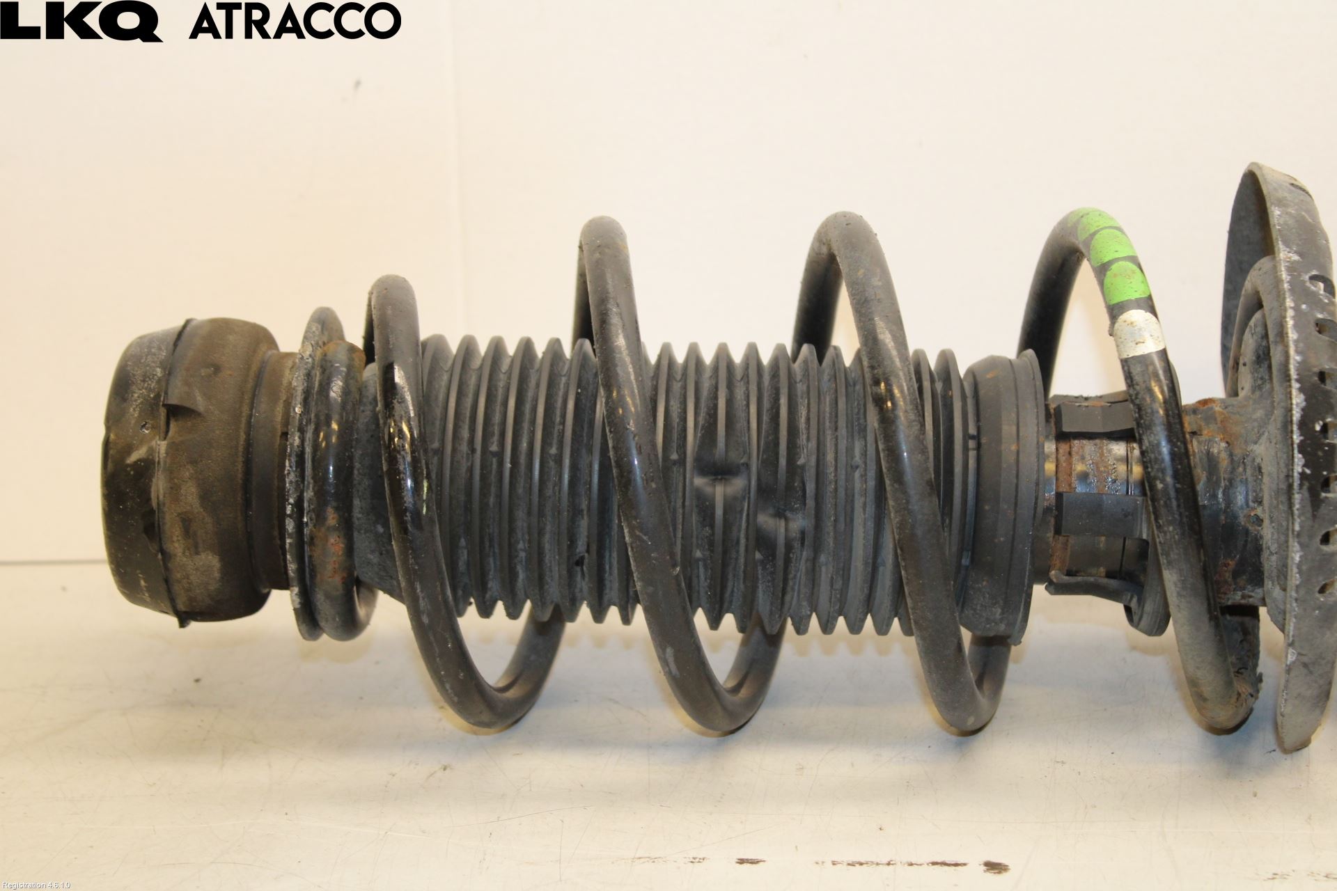 Volkswagen VW POLO 10-17 Fjäderben Fram Vänster