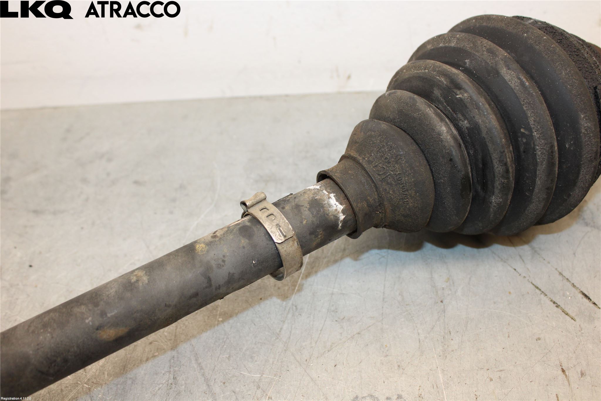 Volkswagen VW GOLF VI 09-13 Drivaxel Fram Vänster