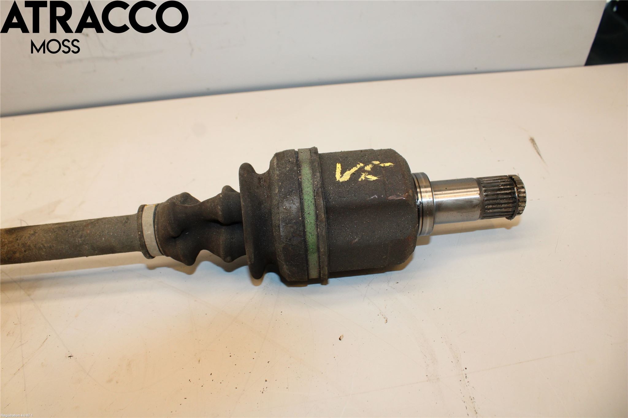 Mitsubishi OUTLANDER 13-21 Drivaxel Fram Vänster