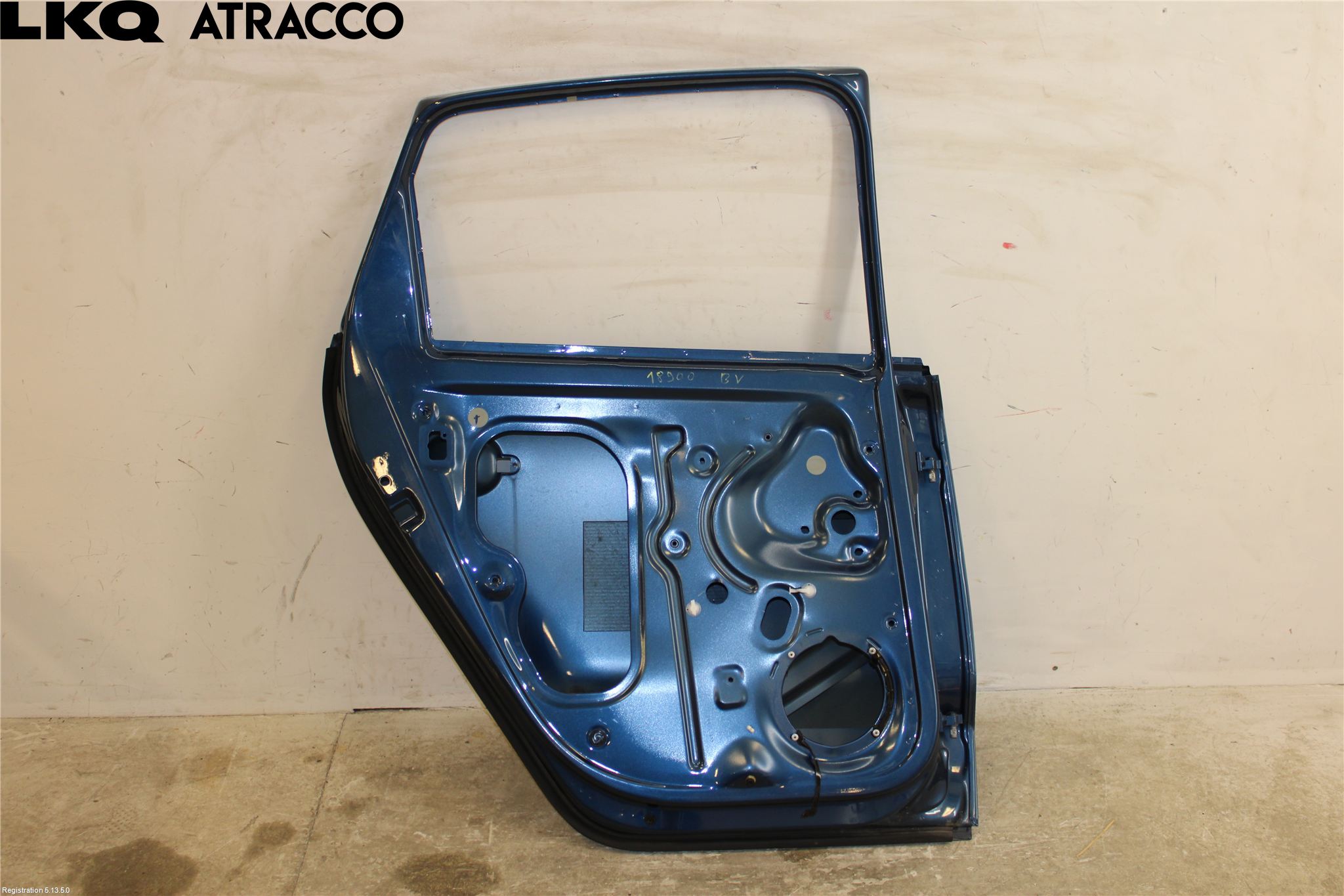 Volkswagen VW POLO 10-17 Dörr Bak Vänster