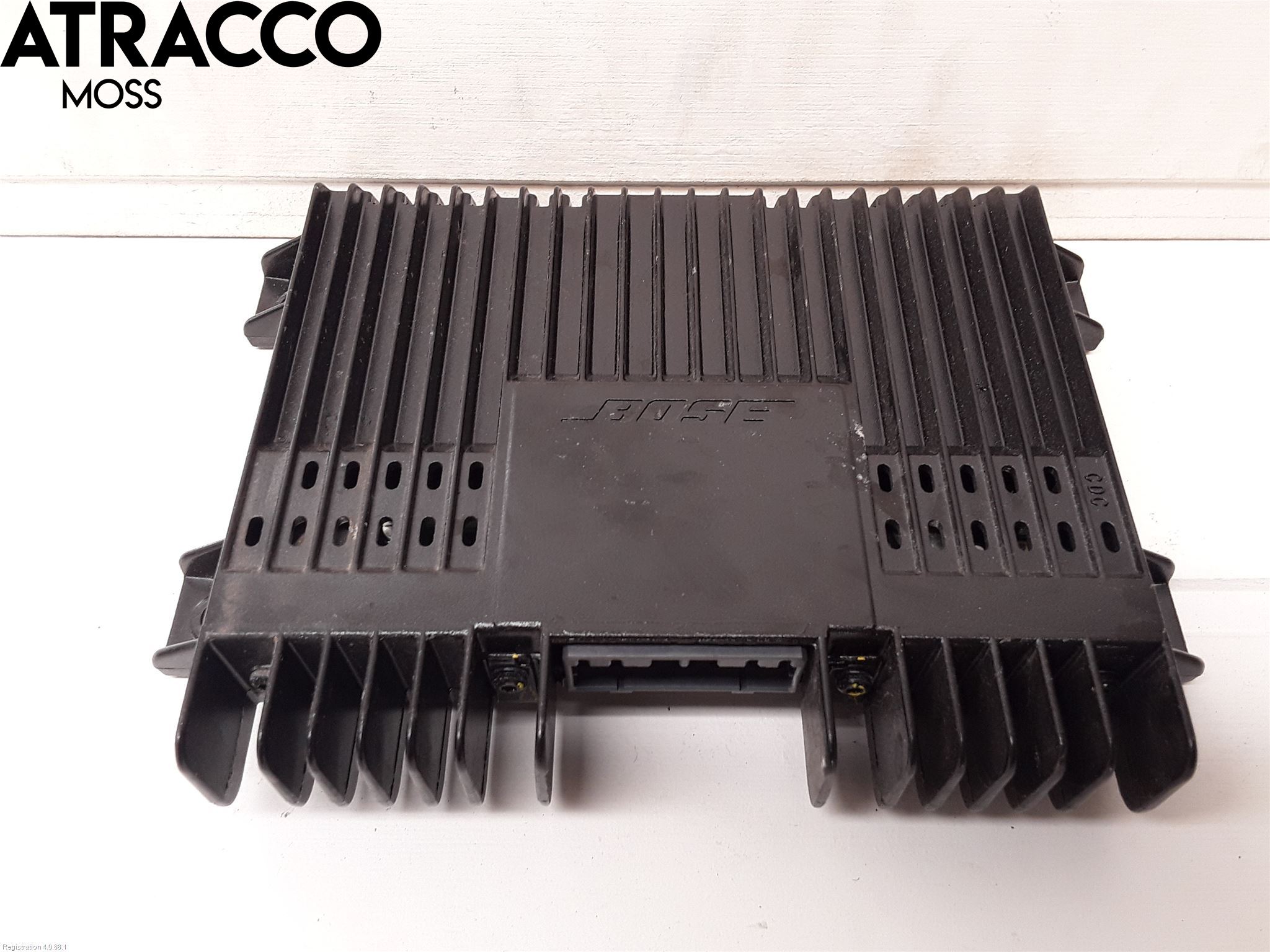 Audi A3/S3     96-03 Radio-Stereo Förstärkare