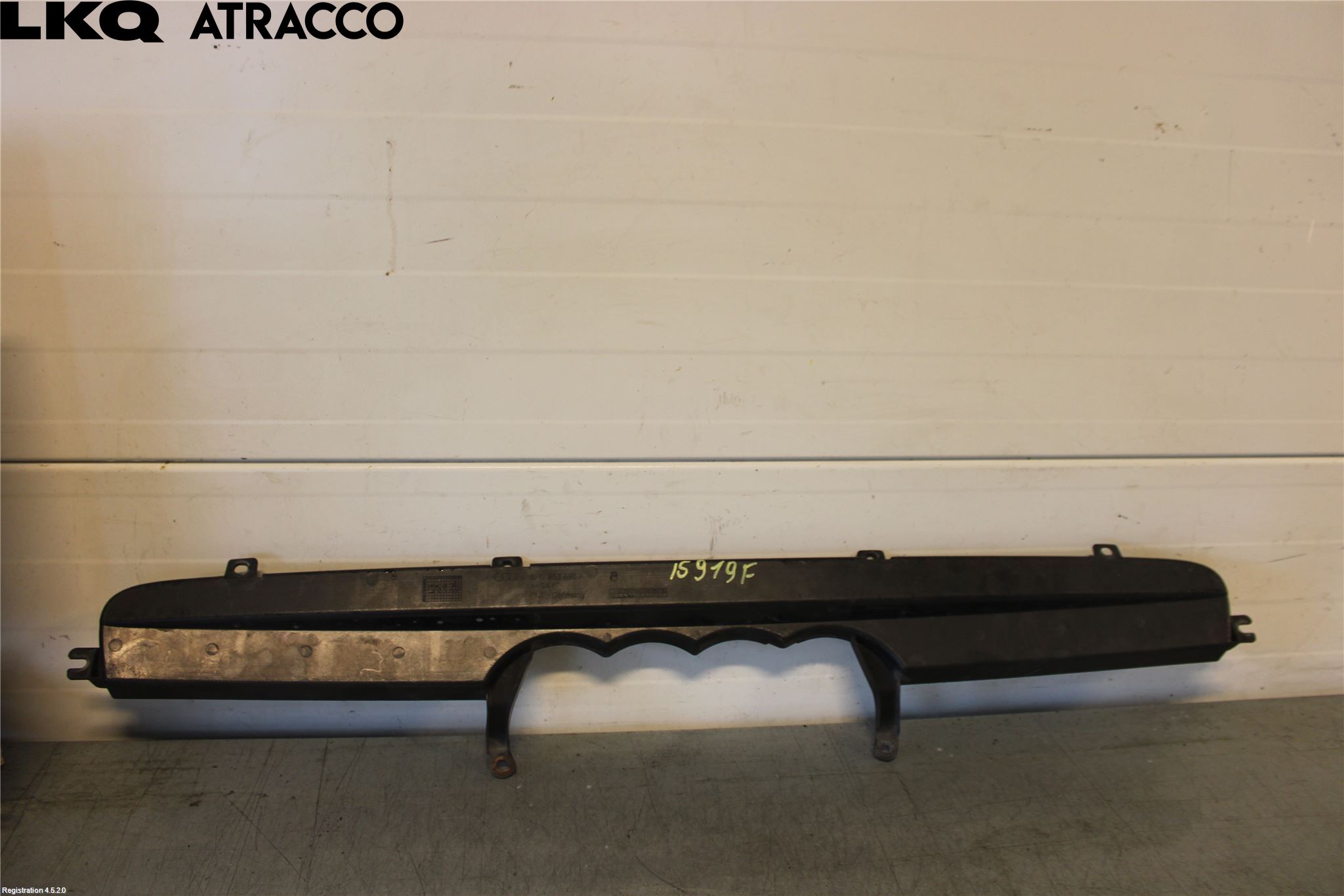 Audi Q5 09-16 Stötfångardel Fram Mitt