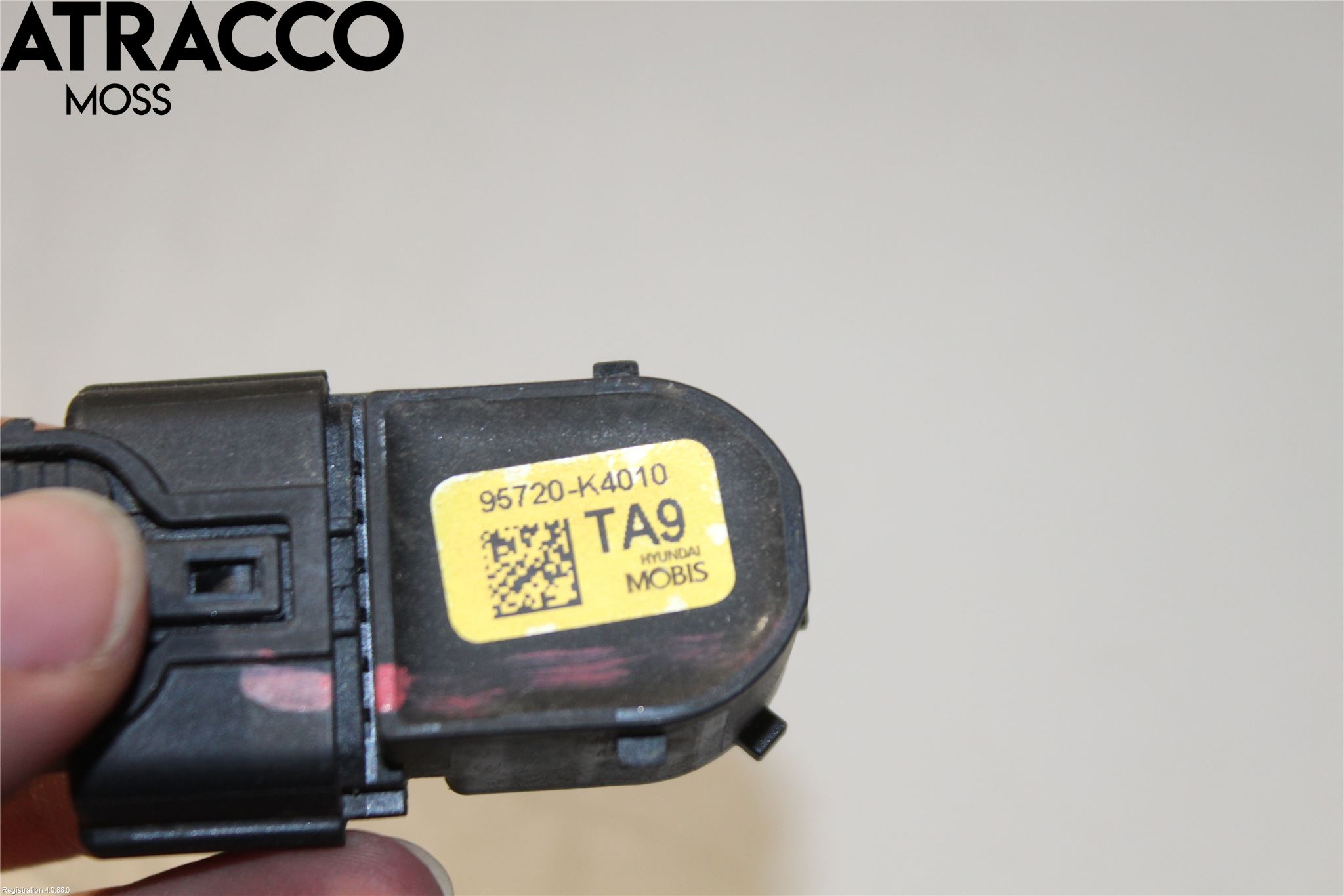Hyundai KONA/ELECTRIC OS 18-23 Parkeringshjälp Frontsensor