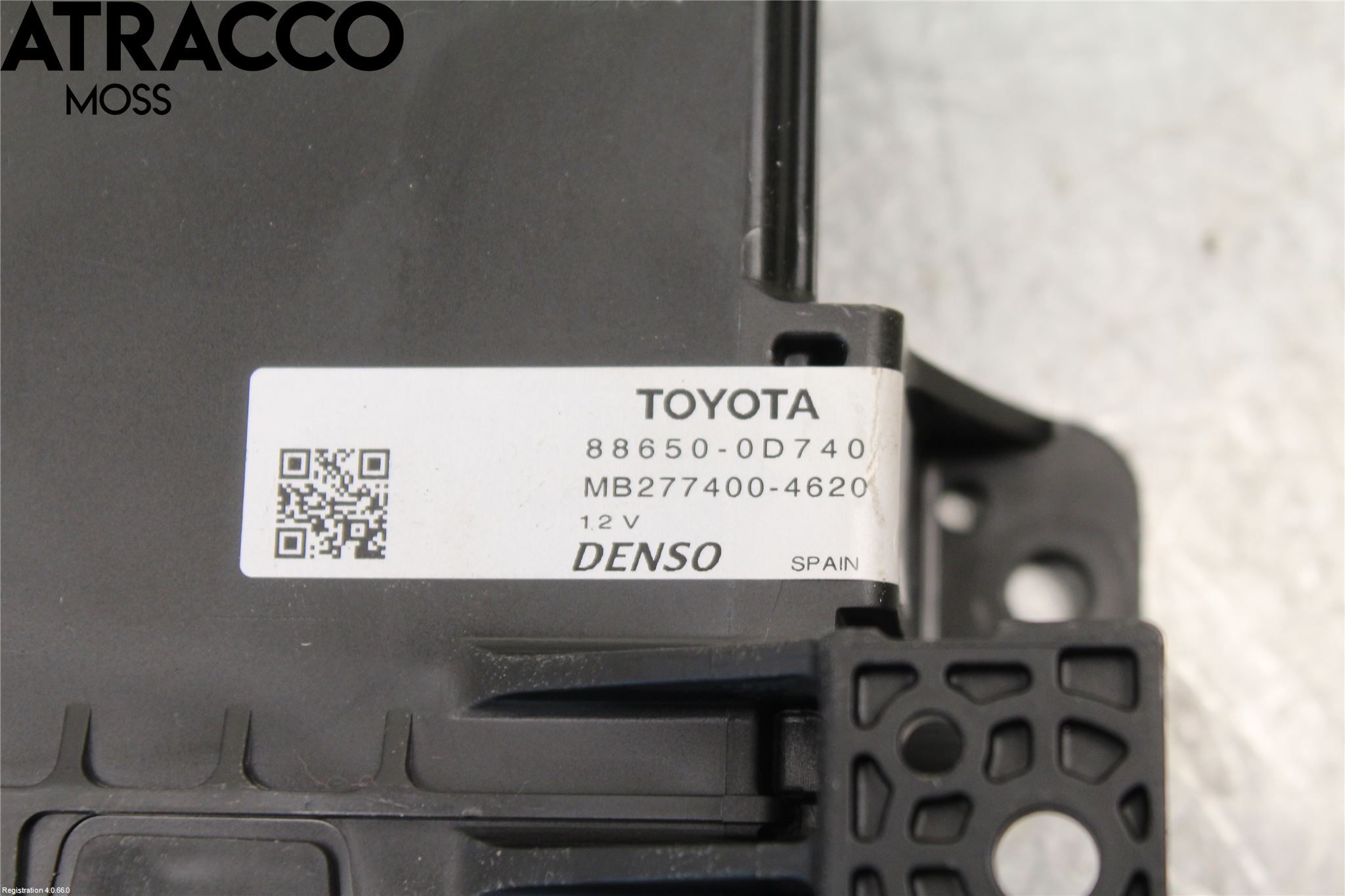 Toyota YARIS XP130 15-20 Komfort Styrdon