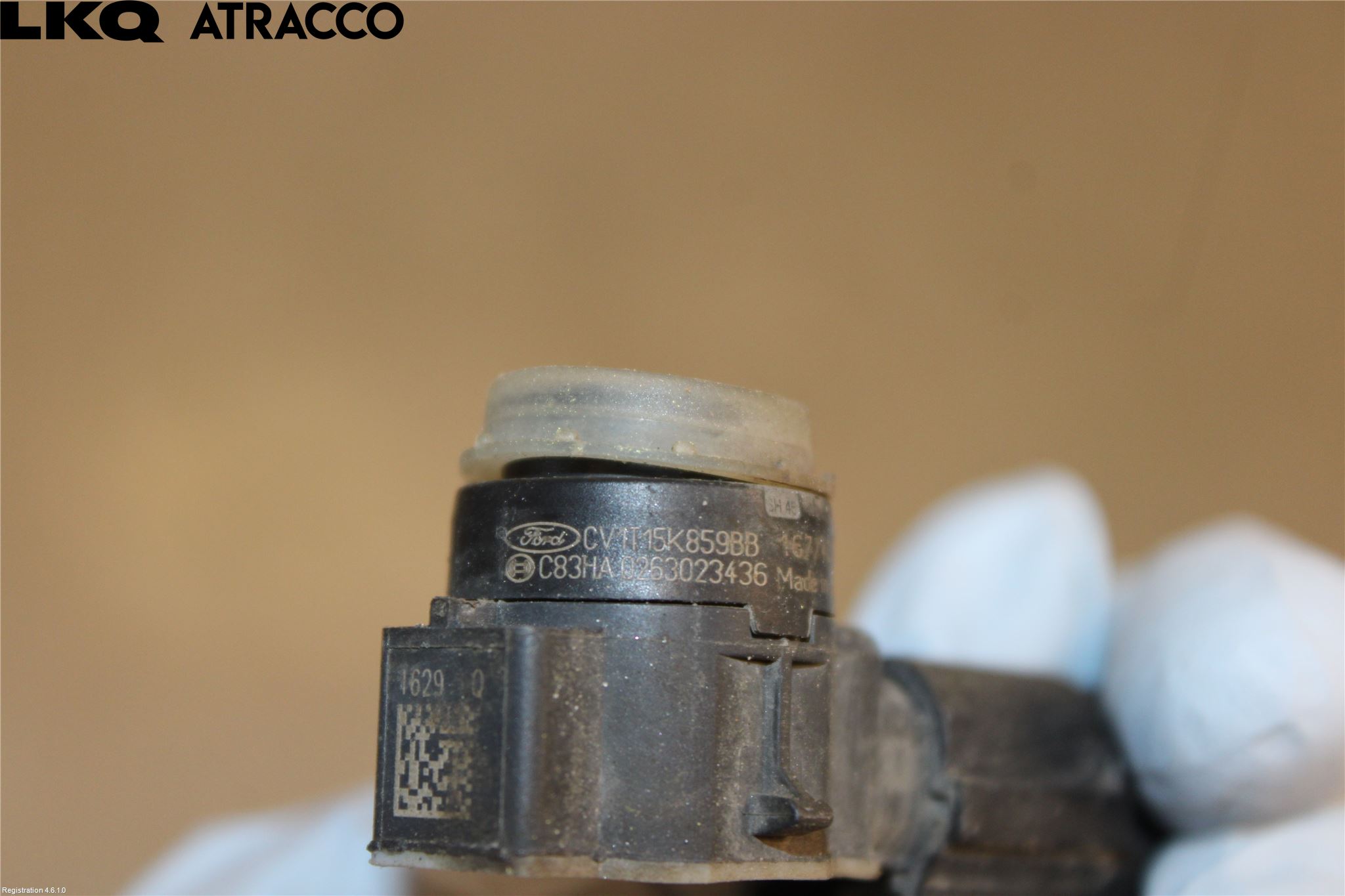 Ford TRANSIT/TOURNEO COURIER 13-23 Parkeringshjälp Backsensor