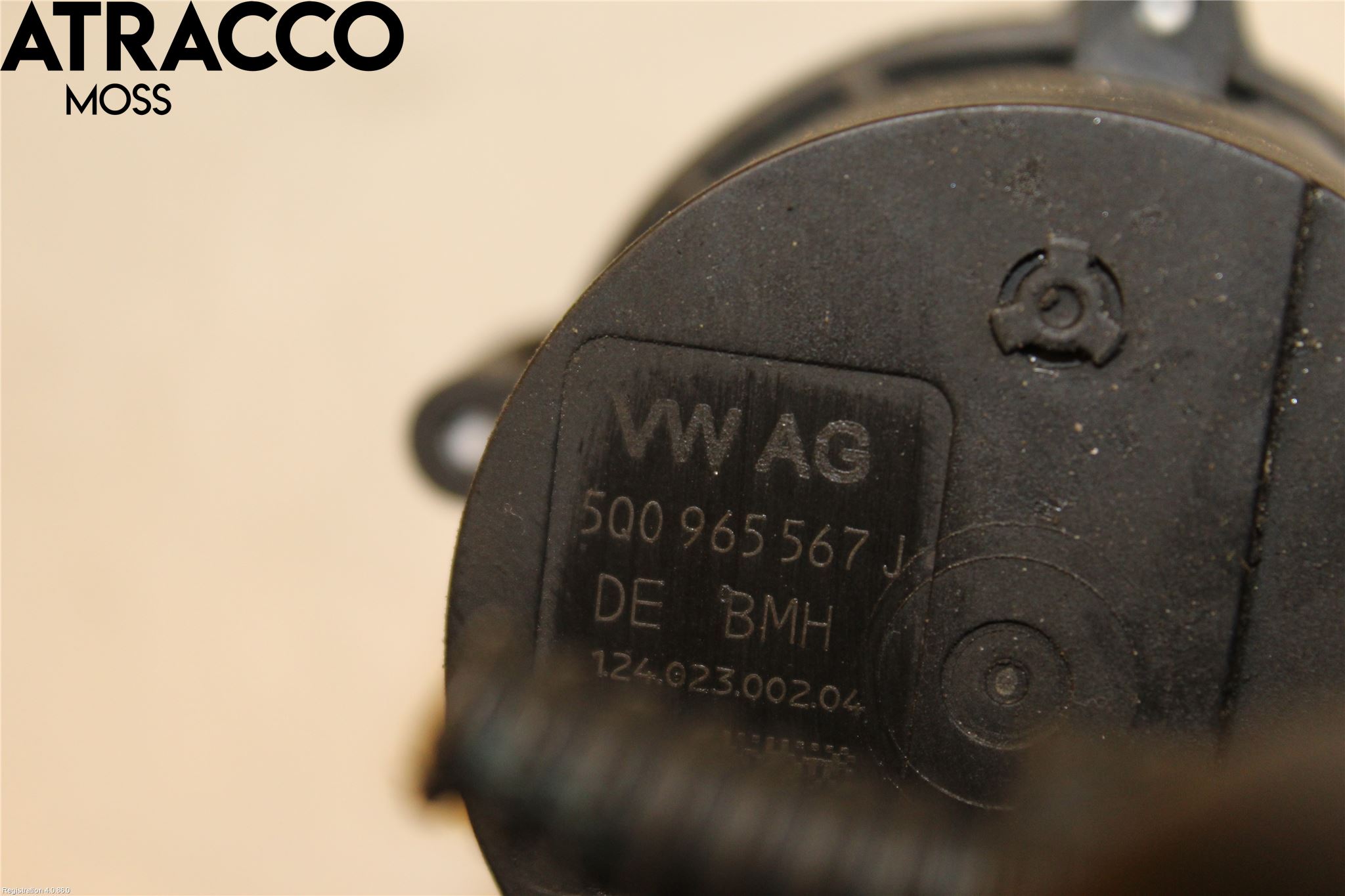 Volkswagen VW PASSAT 15-19 Vattenpump